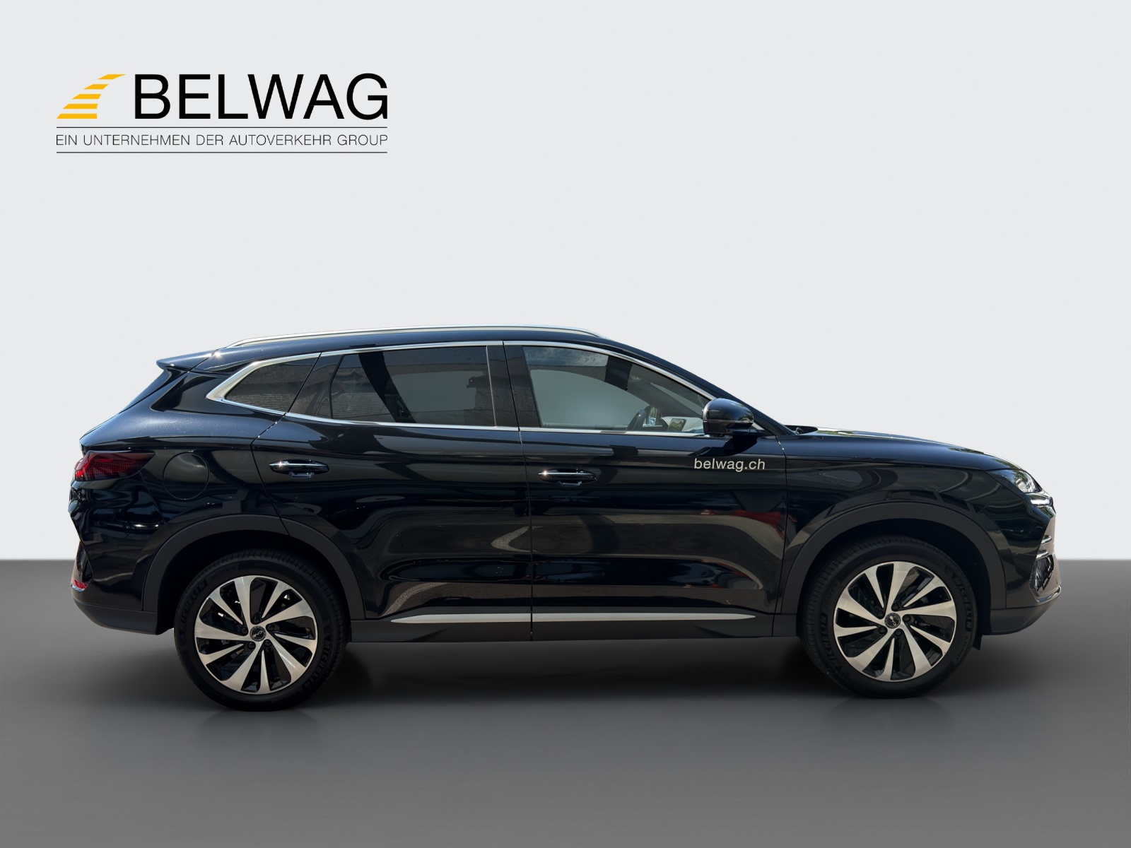 BYD Seal U DM-i Design AWD-image-6