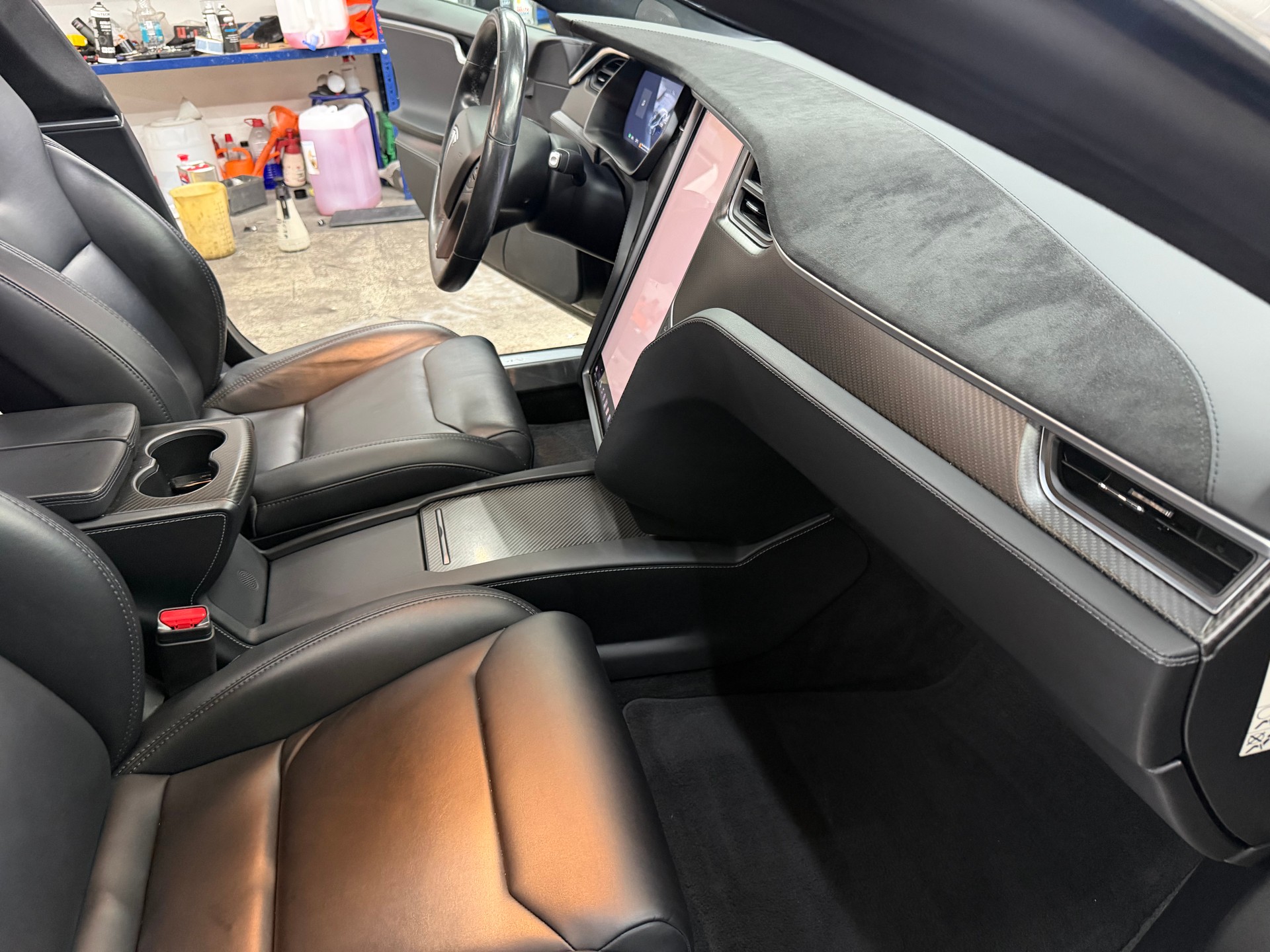 TESLA Model S 100 D-image-14