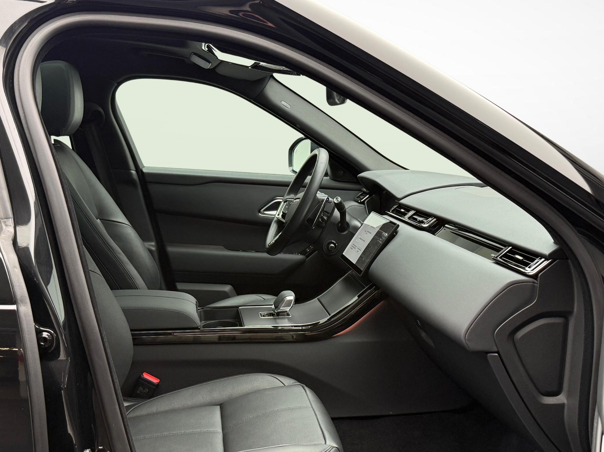 LAND ROVER Range Rover Velar 2.0 P400e Dynamic SE-image-9