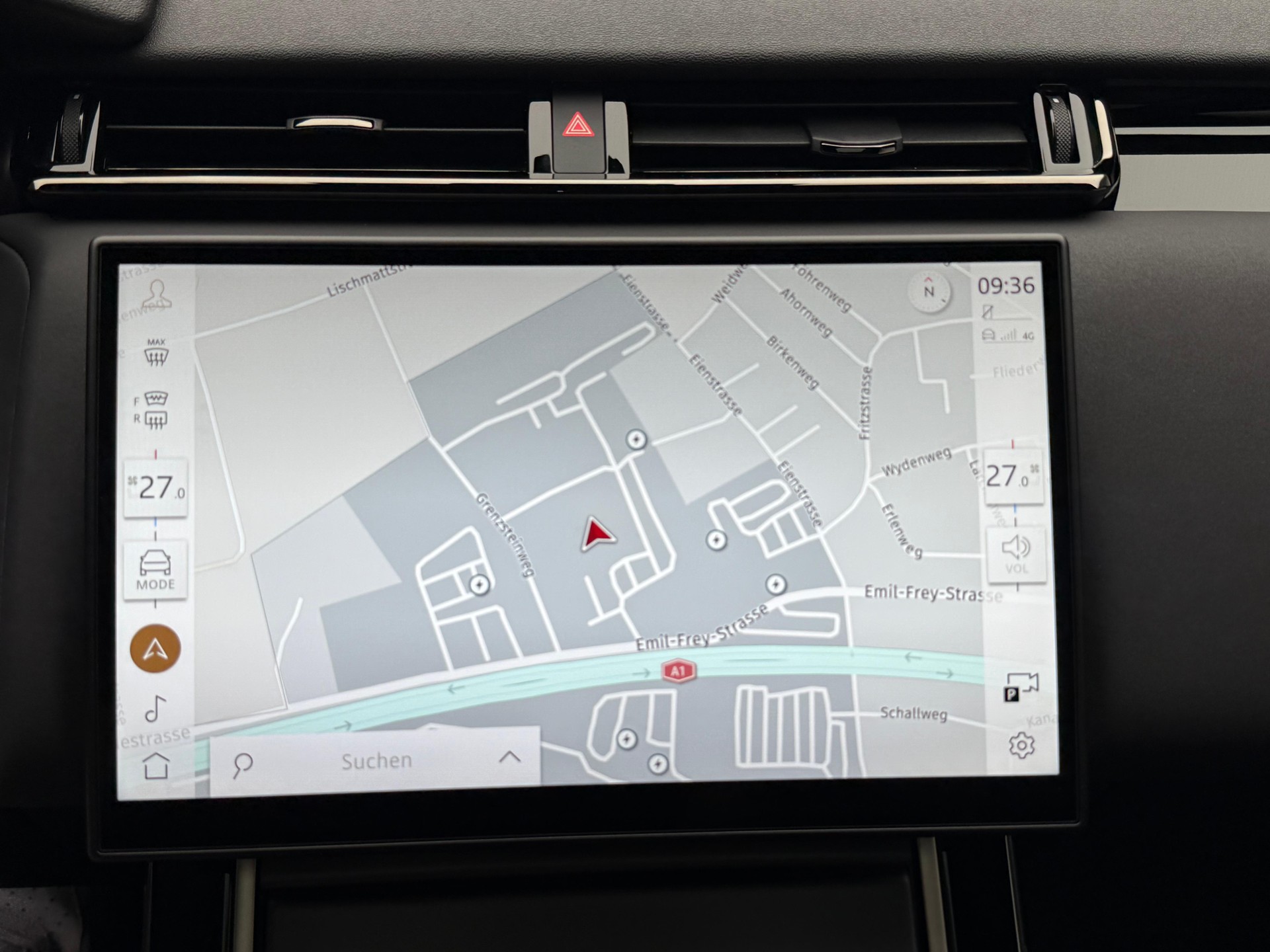 LAND ROVER Range Rover Velar 2.0 P400e Dynamic SE-image-12