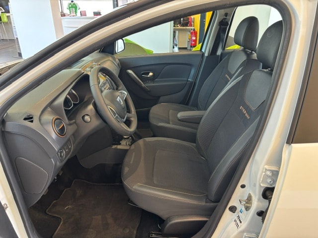 DACIA Sandero Tce 90 Stepway Unlimited-image-11