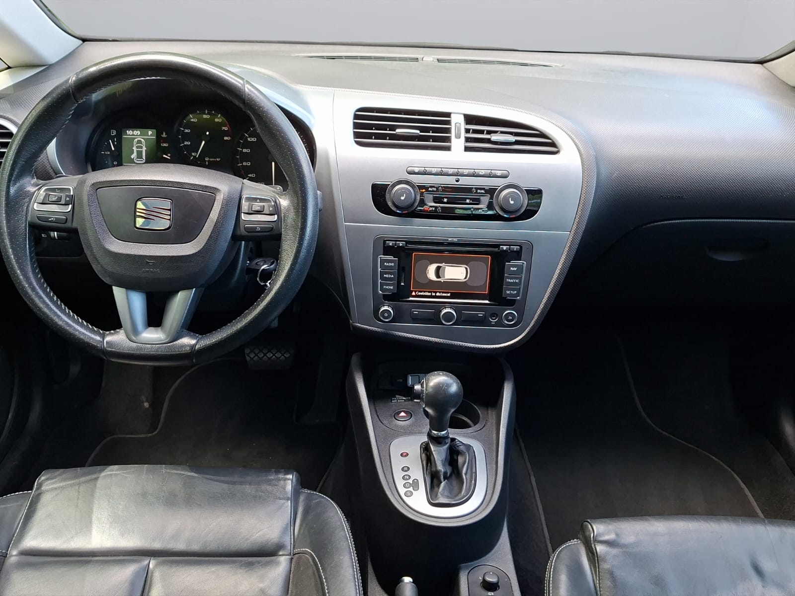 SEAT Leon 1.8 TSI Style DSG-image-10