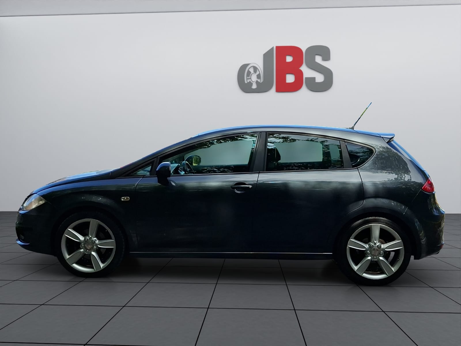 SEAT Leon 1.8 TSI Style DSG-image-3