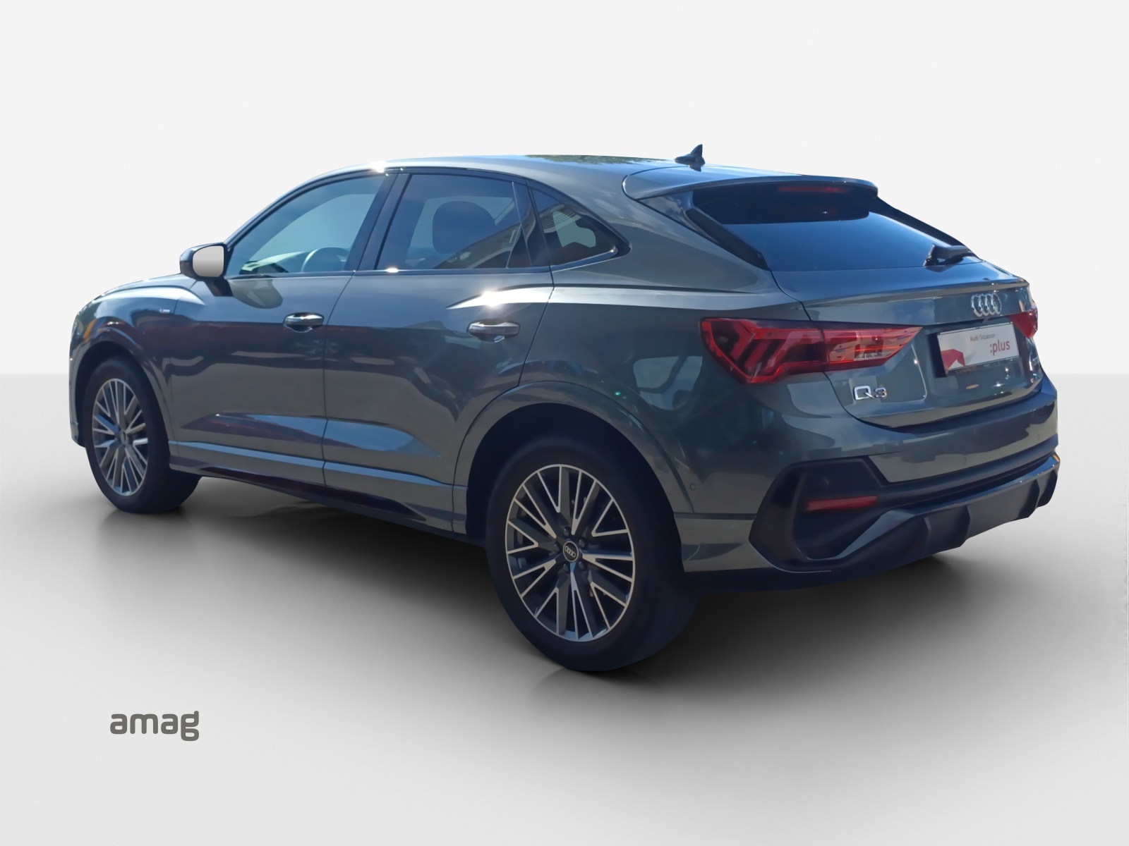 AUDI Q3 Sportback 35 TFSI S line Attraction S-tronic-image-2