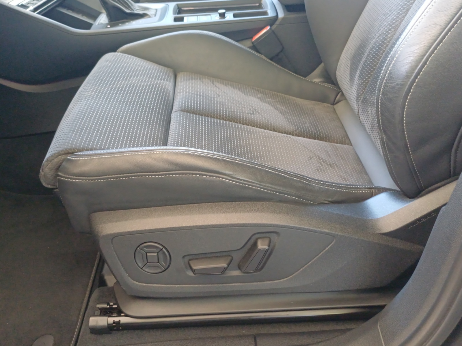 AUDI Q3 Sportback 35 TFSI S line Attraction S-tronic-image-14