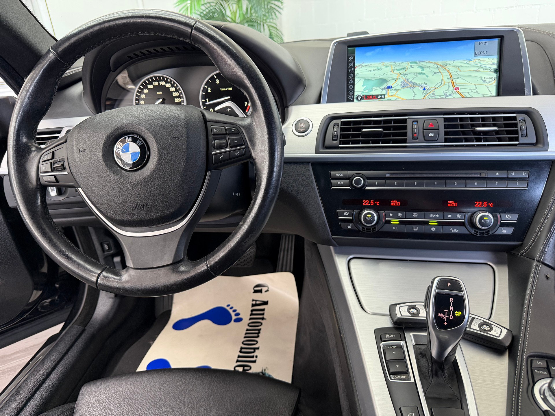 BMW 650i Cabrio-image-13