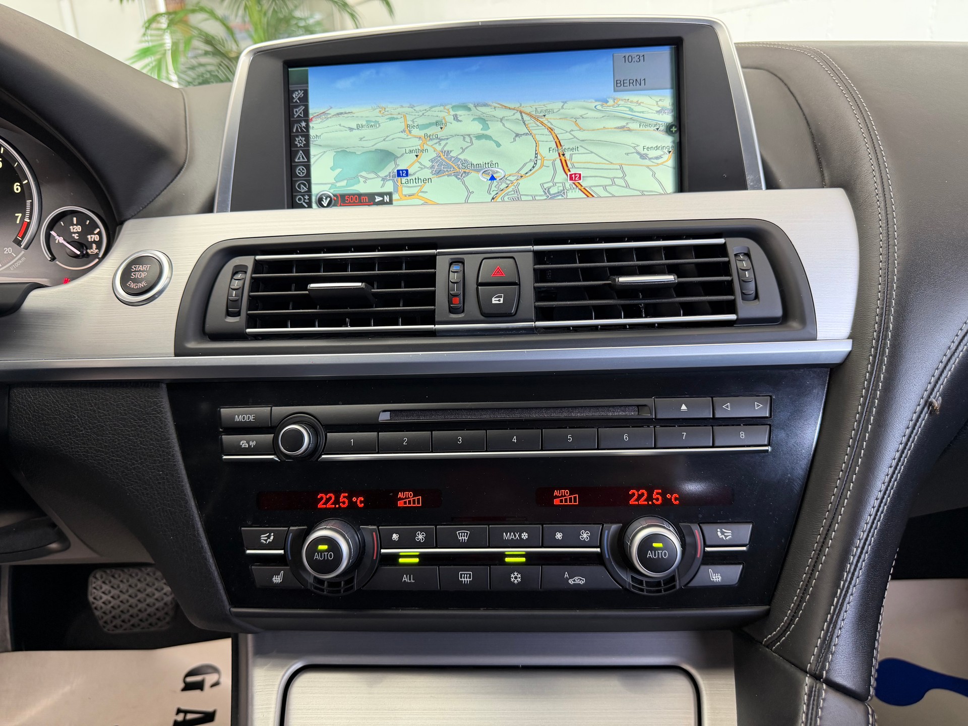 BMW 650i Cabrio-image-15