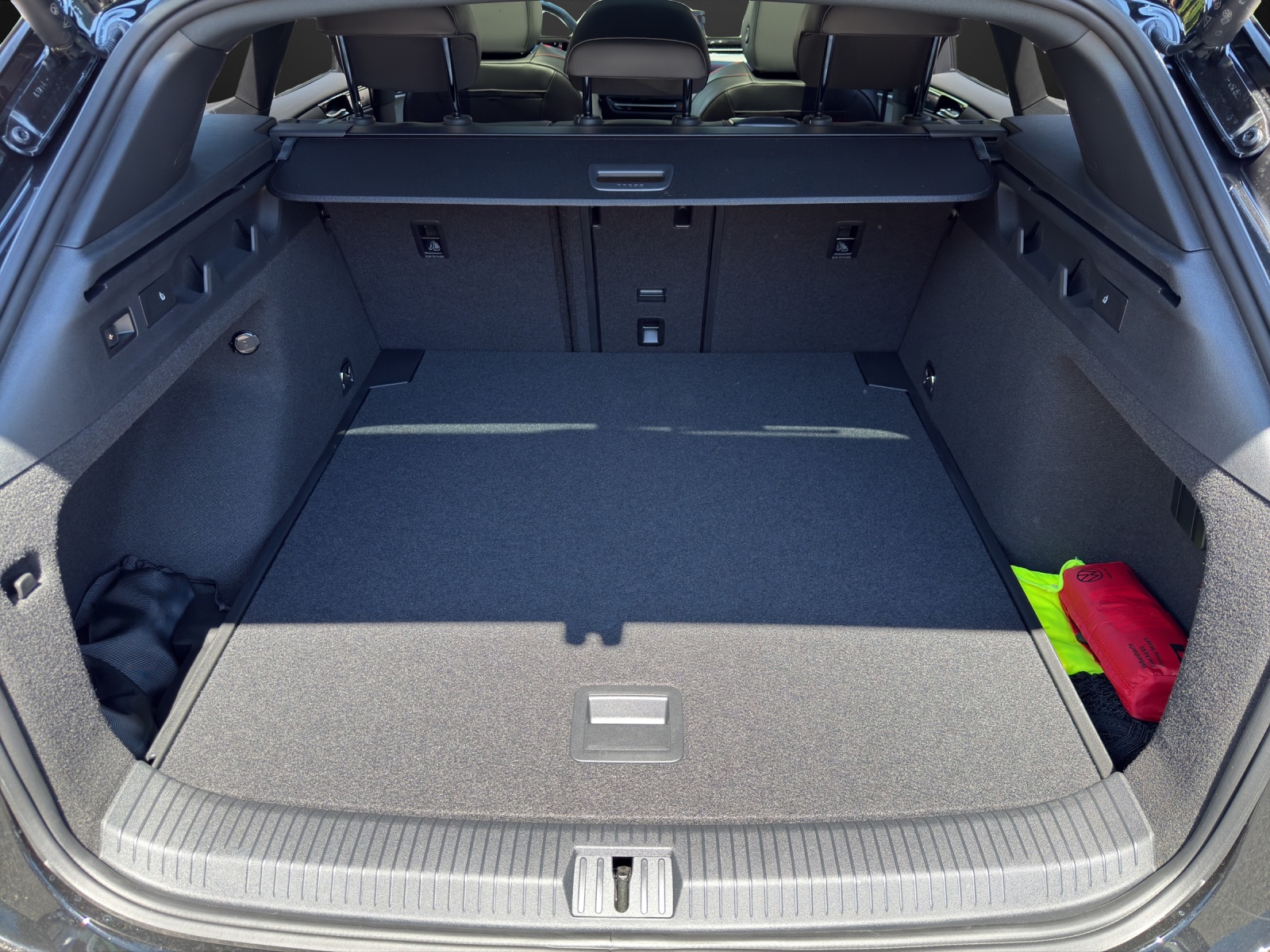VW ID.7 Tourer GTX 86 kWh GTX 4 Motion-image-12