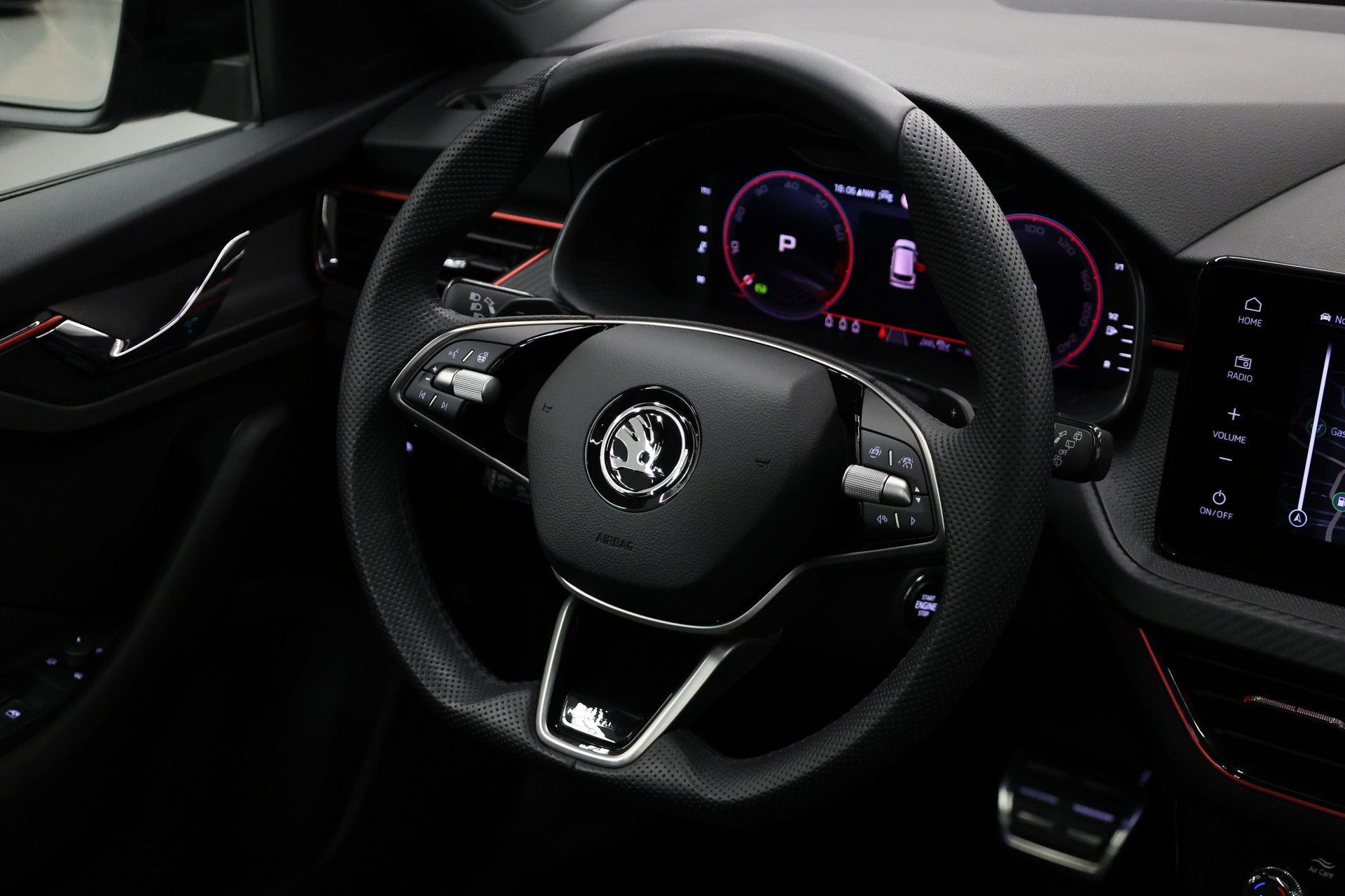 SKODA Kamiq 1.5 TSI Monte Carlo DSG-image-19