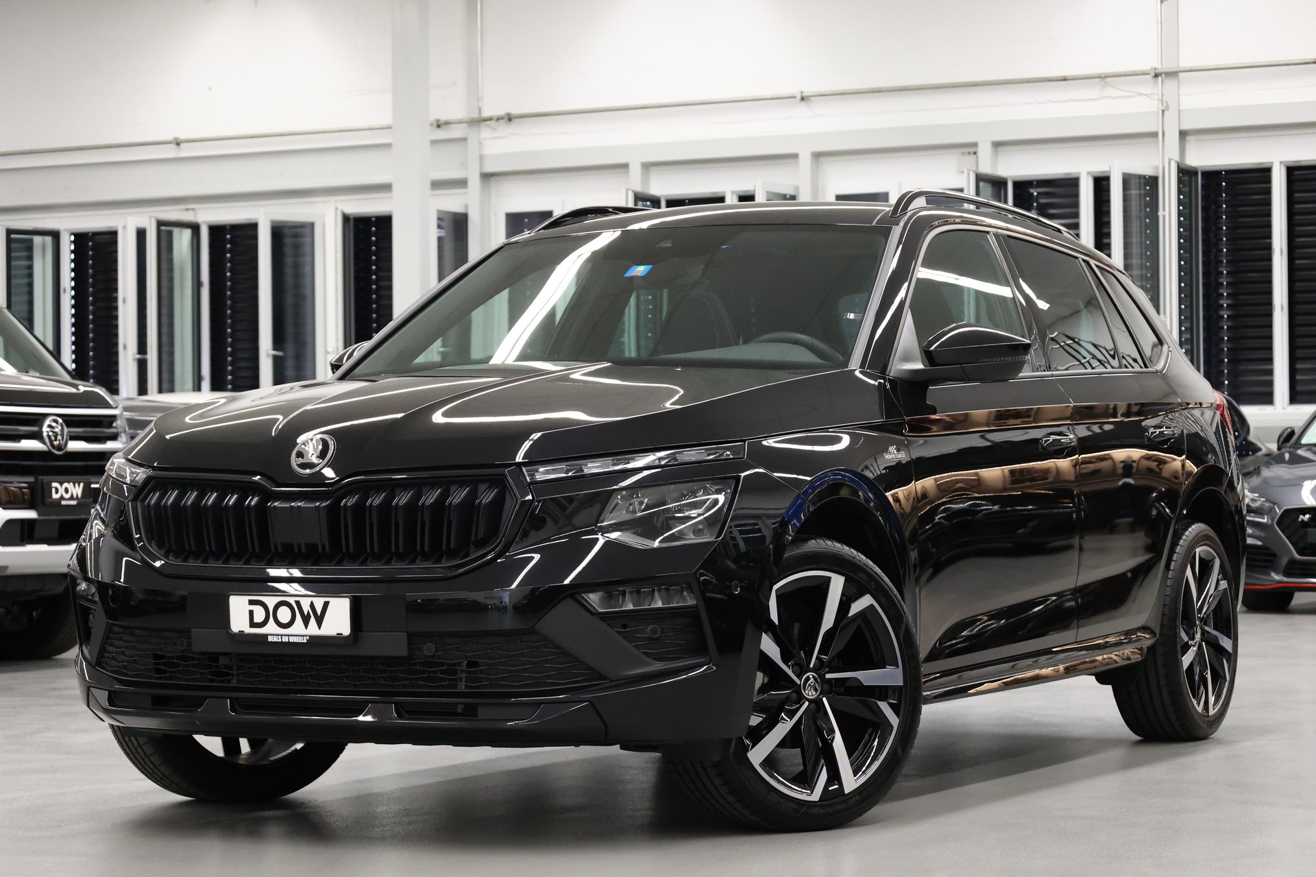 SKODA Kamiq 1.5 TSI Monte Carlo DSG-image-0