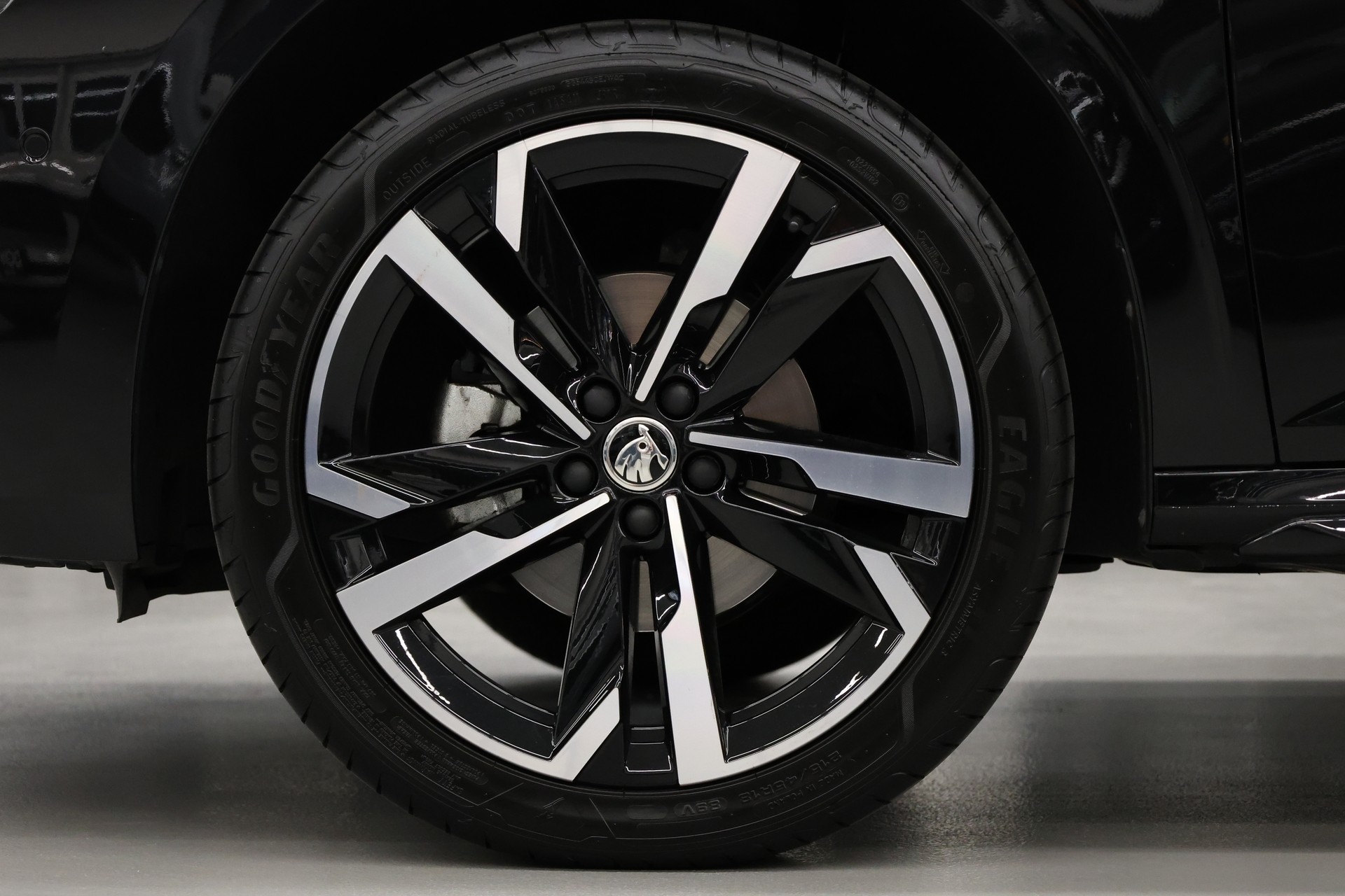 SKODA Kamiq 1.5 TSI Monte Carlo DSG-image-11