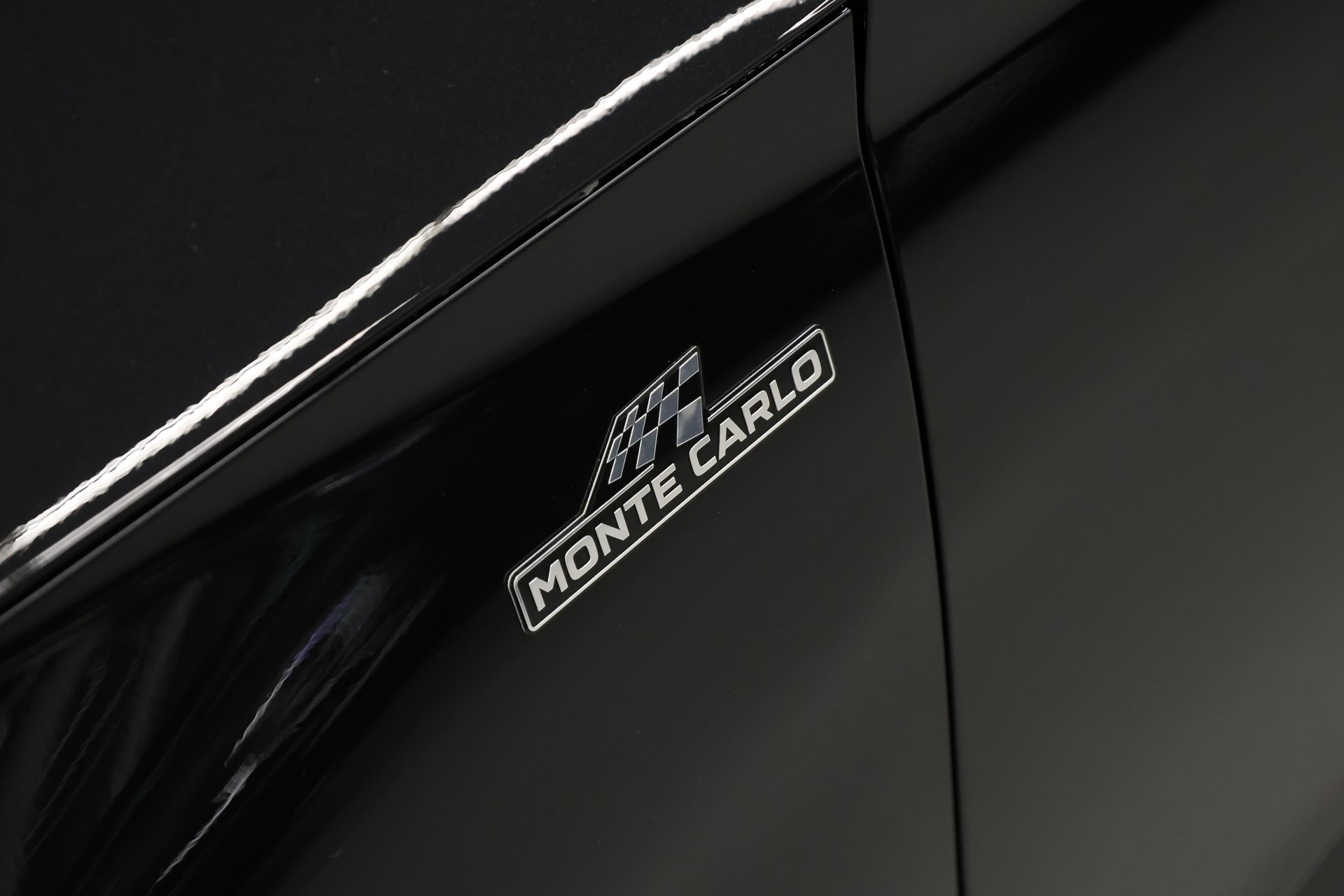 SKODA Kamiq 1.5 TSI Monte Carlo DSG-image-10