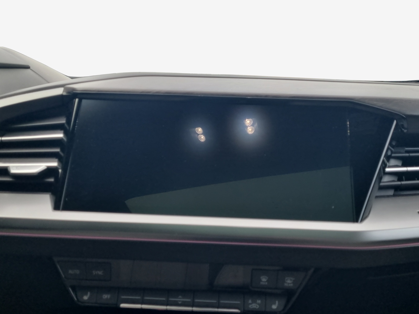 AUDI Q4 e-tron 50 quattro-image-11