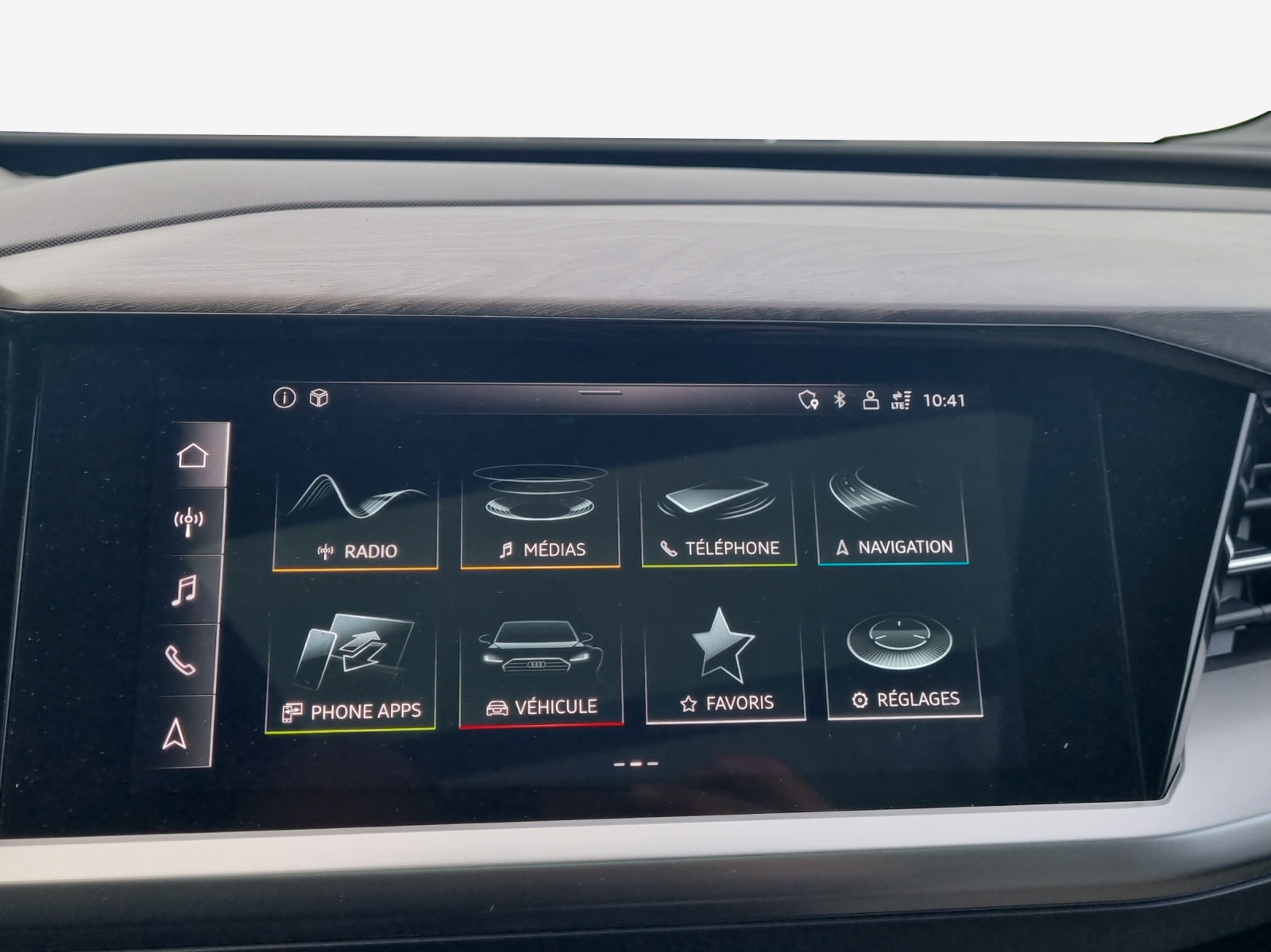 AUDI Q4 e-tron 50 quattro-image-16