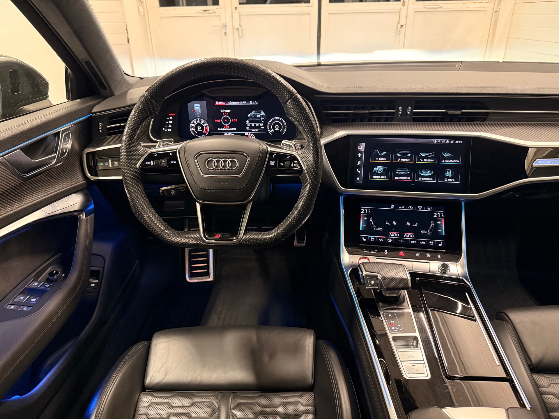 AUDI RS6 Avant 4.0 TFSI V8 quattro Dynamikpaket plus-image-6