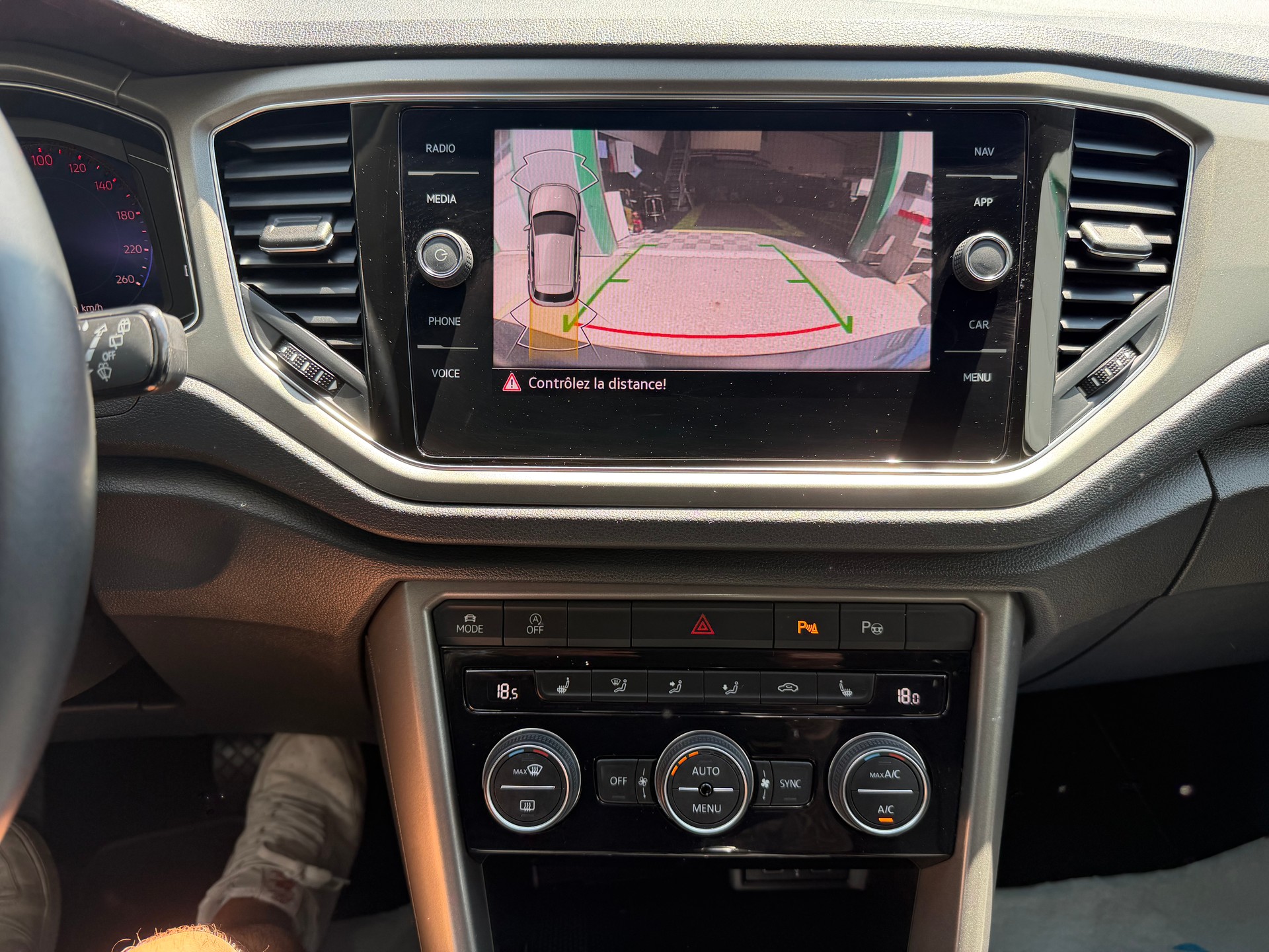 VW T-Roc 1.5 TSI EVO Advance DSG-image-13