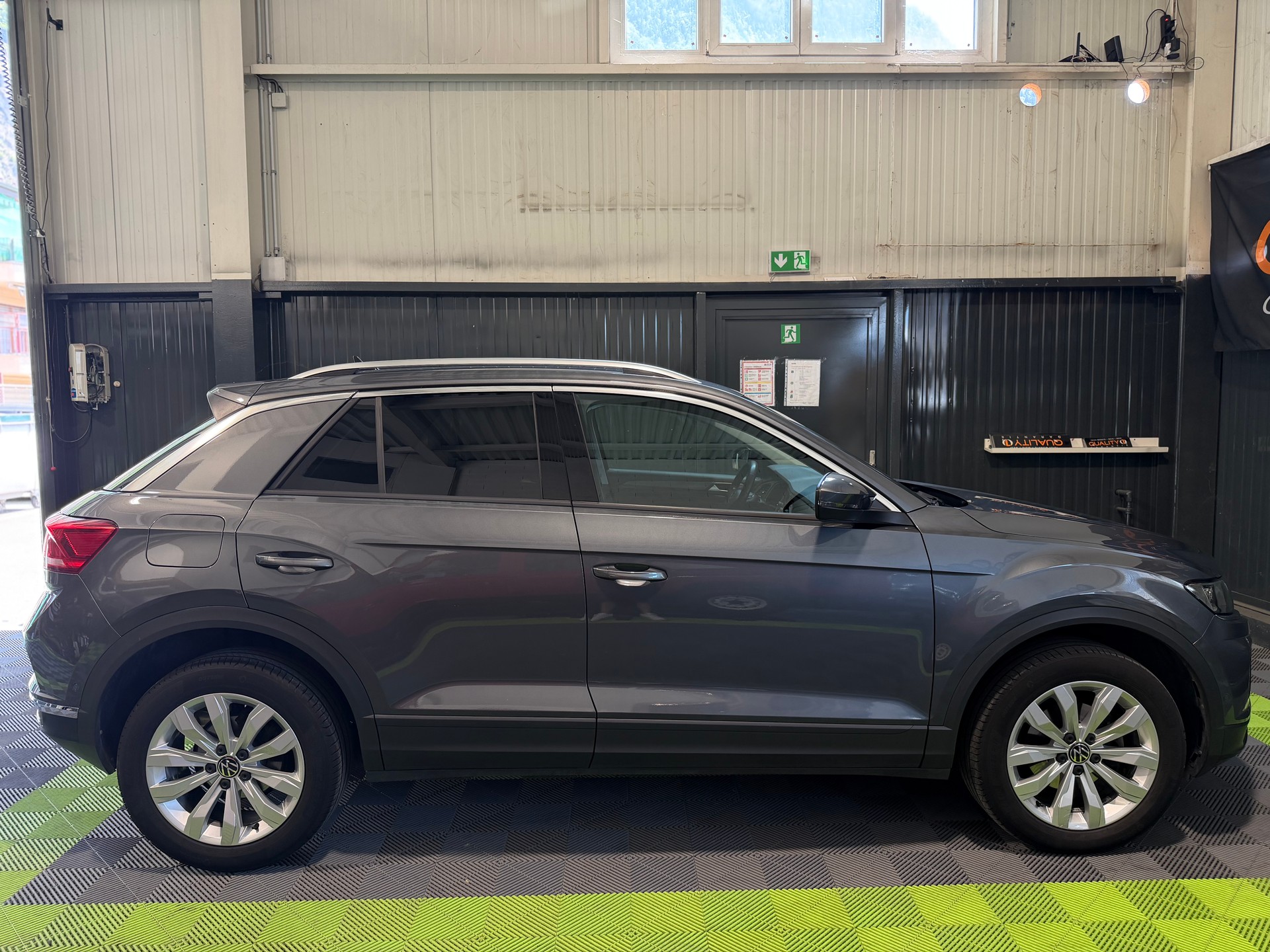 VW T-Roc 1.5 TSI EVO Advance DSG-image-1