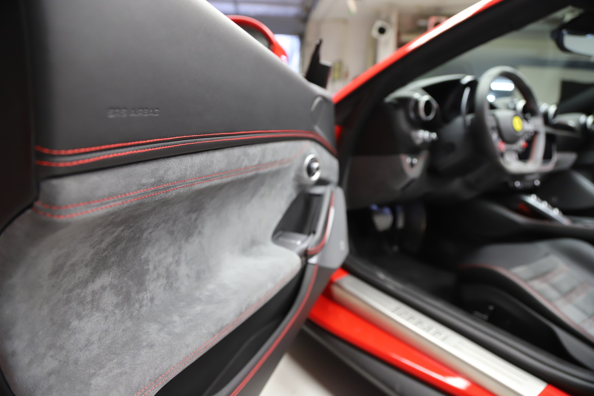 FERRARI Portofino 3.9 V8 T-image-11