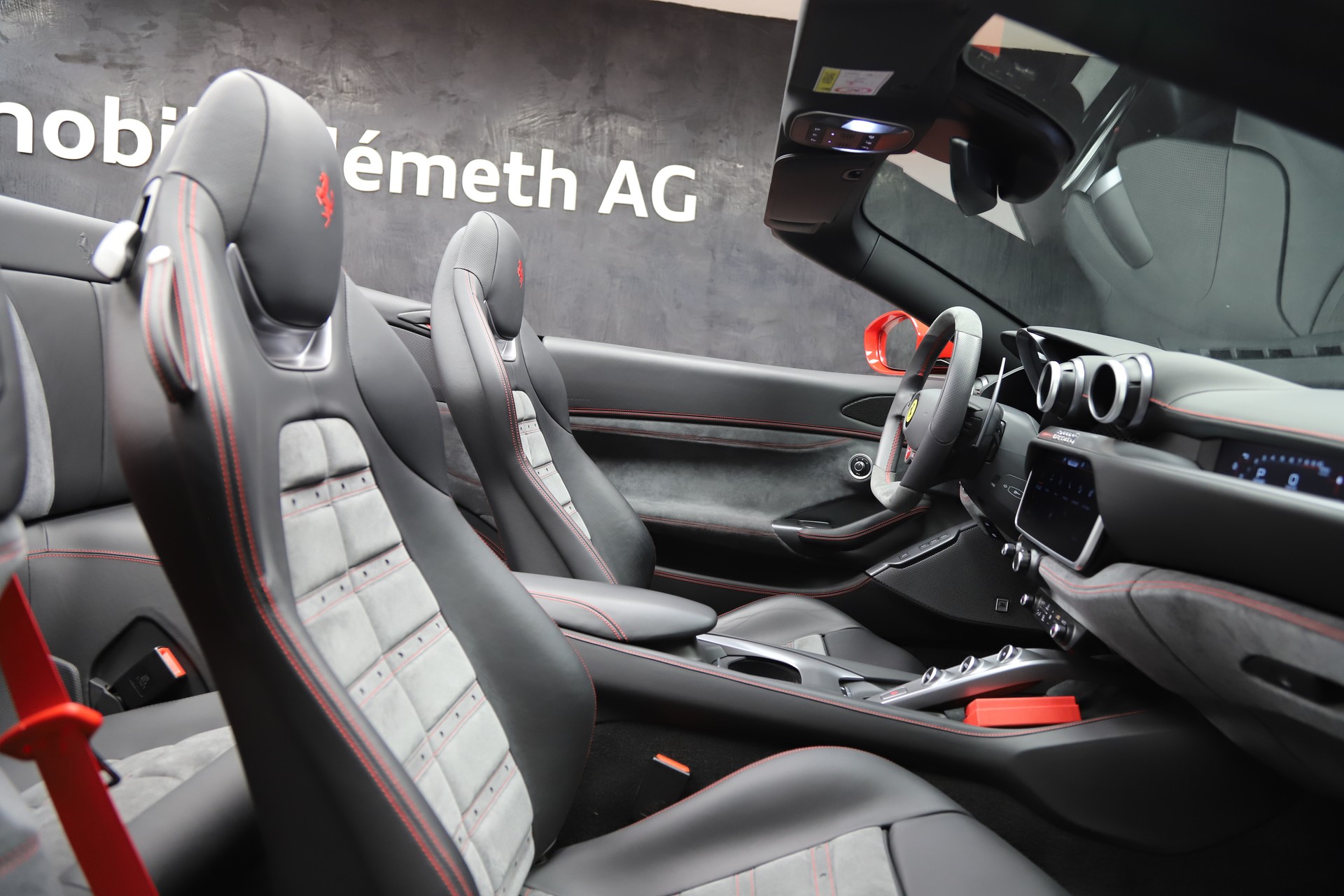 FERRARI Portofino 3.9 V8 T-image-7
