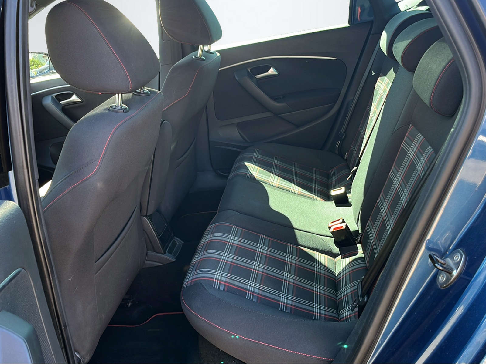 VW POLO GTI-image-8