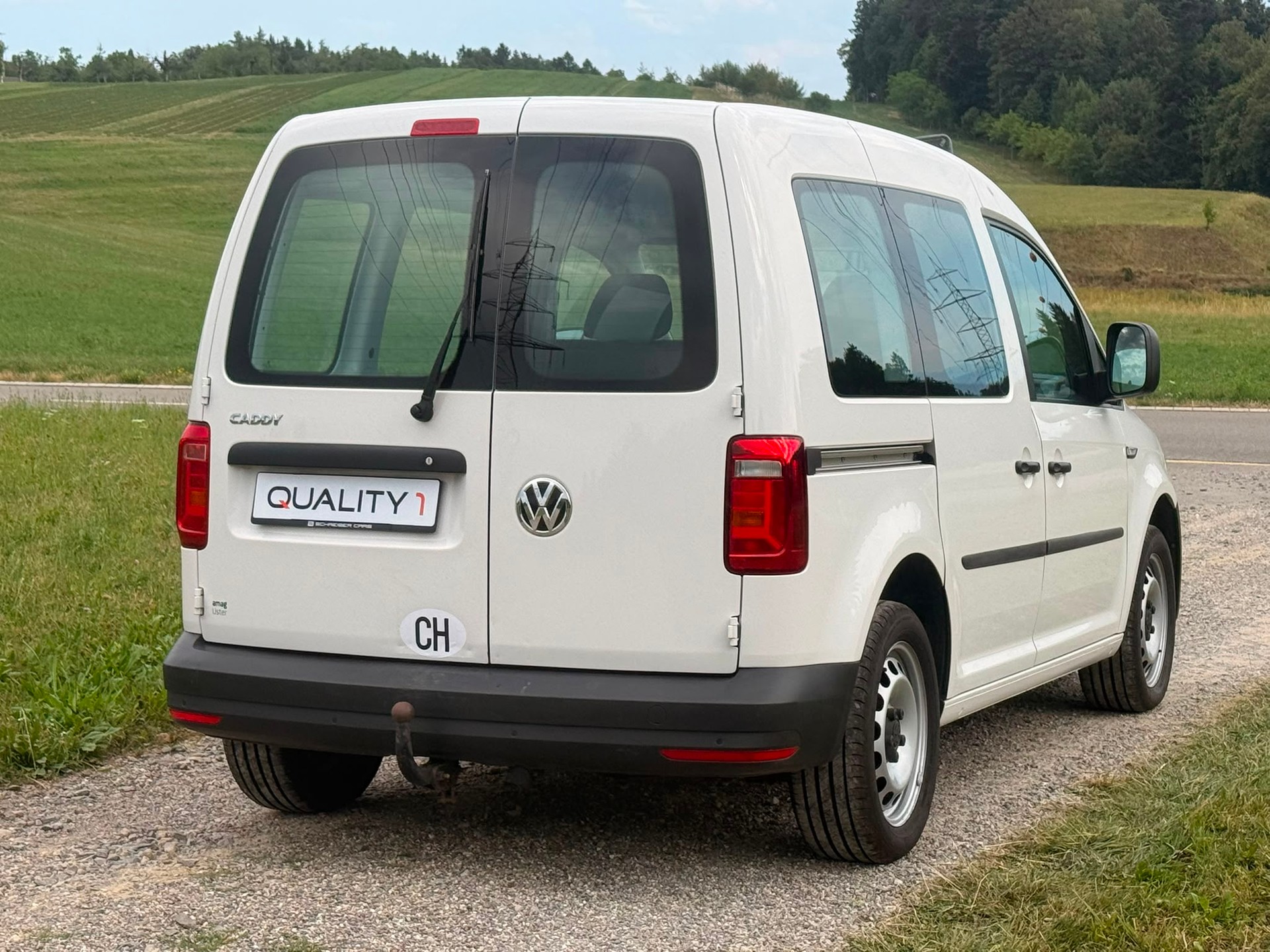 VW Caddy 1.4TSI Entry BlueMotion Technology-image-2