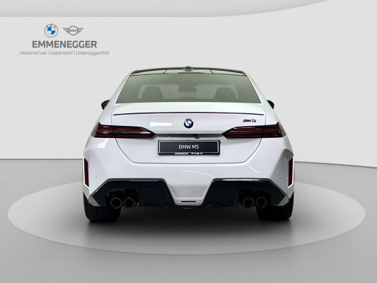 BMW M5 xDrive-image-3