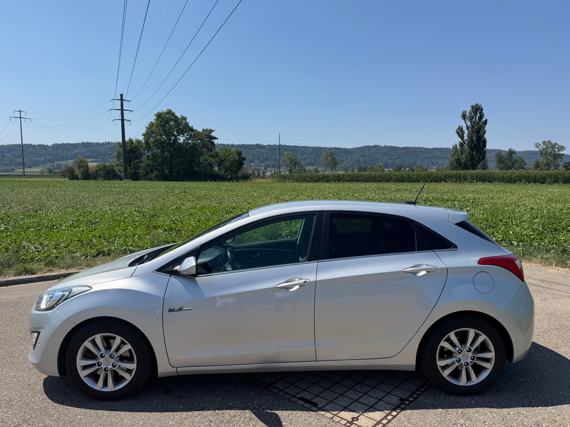 HYUNDAI i30 1.6 GDI Style **FRISCH AB MFK**-image-8