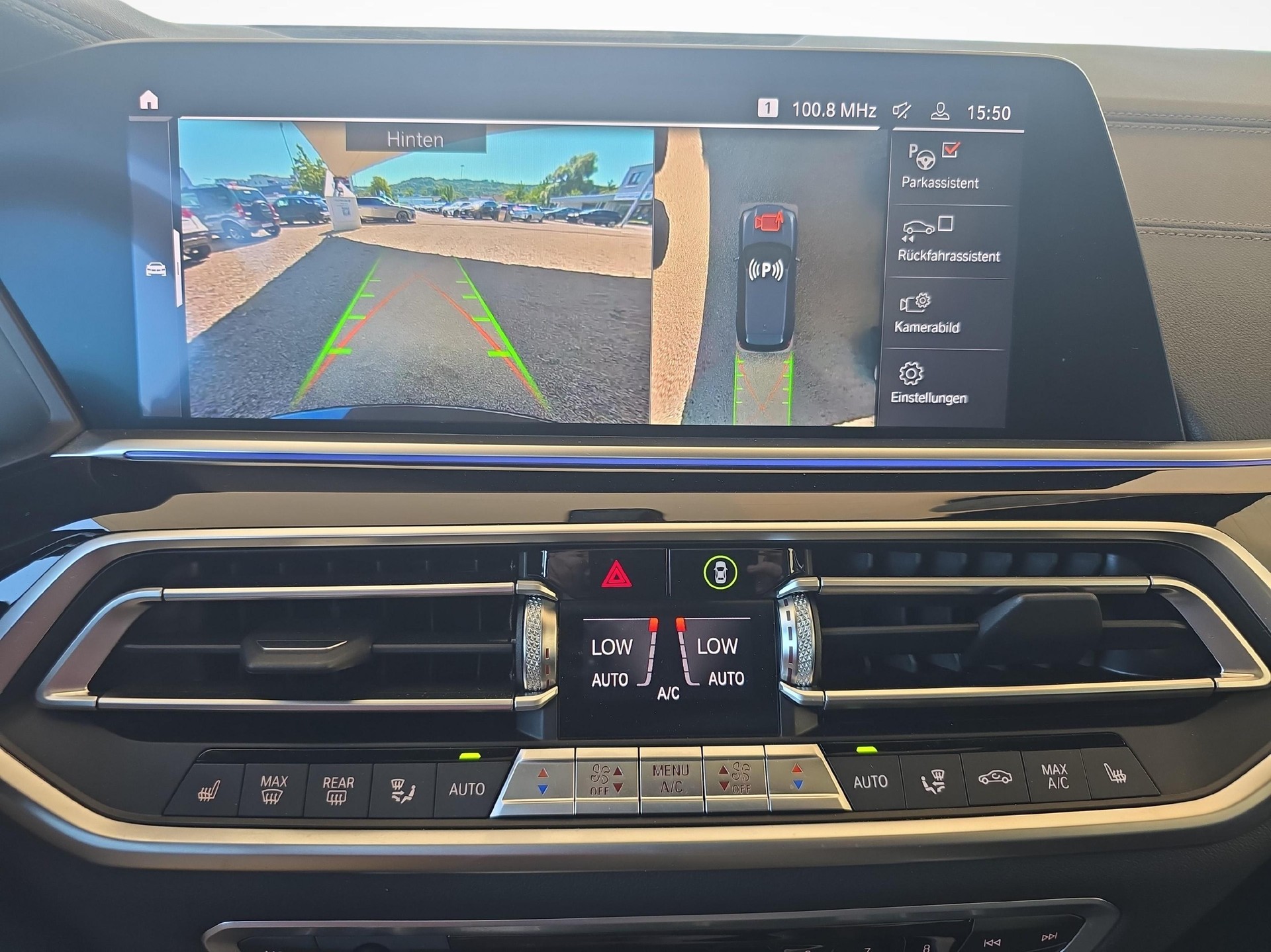 BMW X5 40i xDrive SAG / Jetzt mit attraktivem 1.99% Leasing-image-13