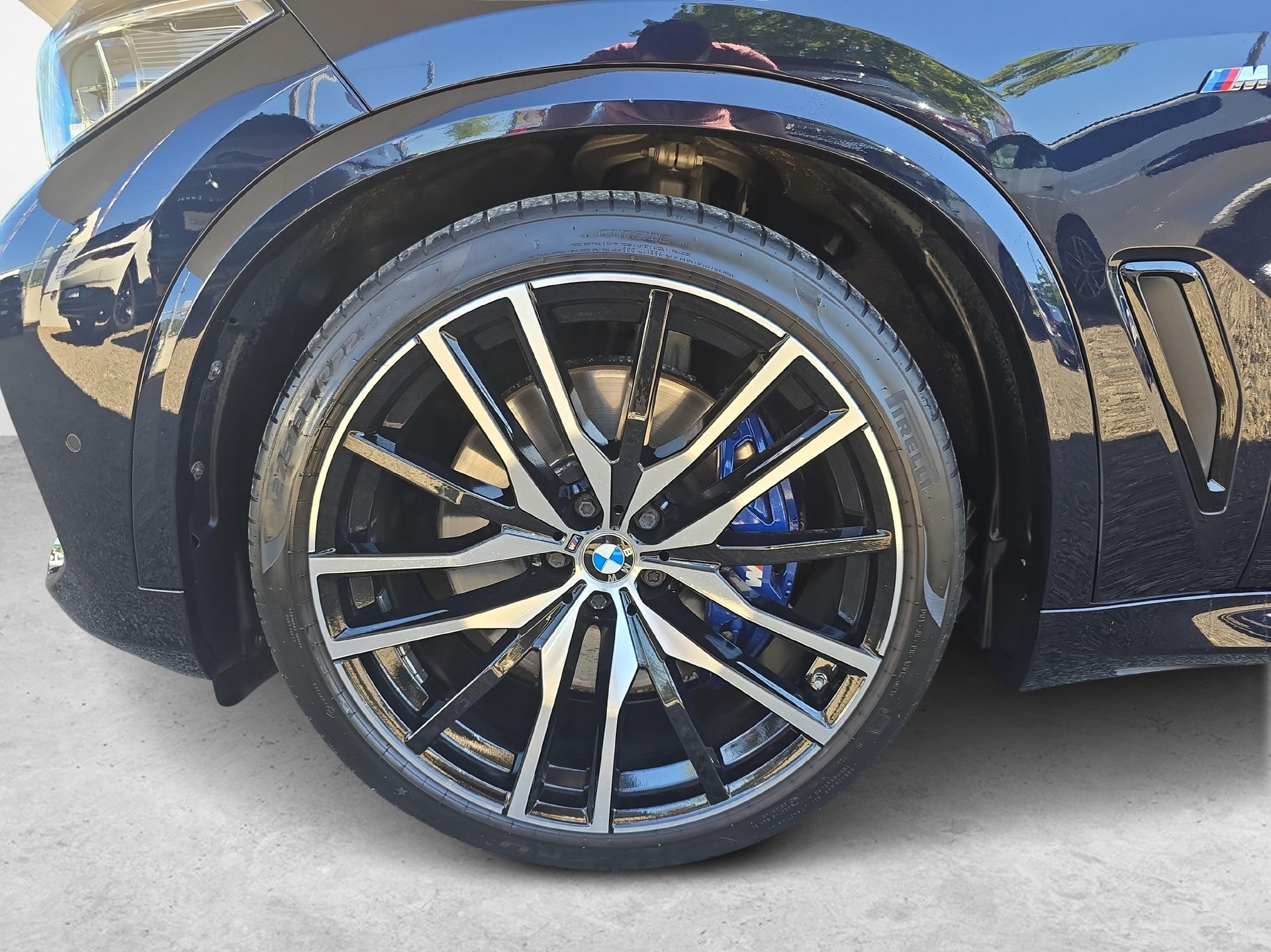 BMW X5 40i xDrive SAG / Jetzt mit attraktivem 1.99% Leasing-image-18