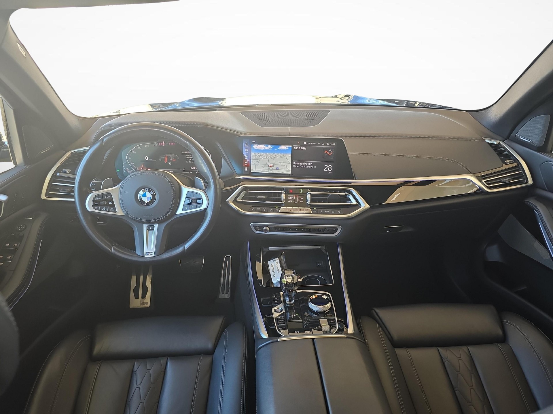 BMW X5 40i xDrive SAG / Jetzt mit attraktivem 1.99% Leasing-image-8