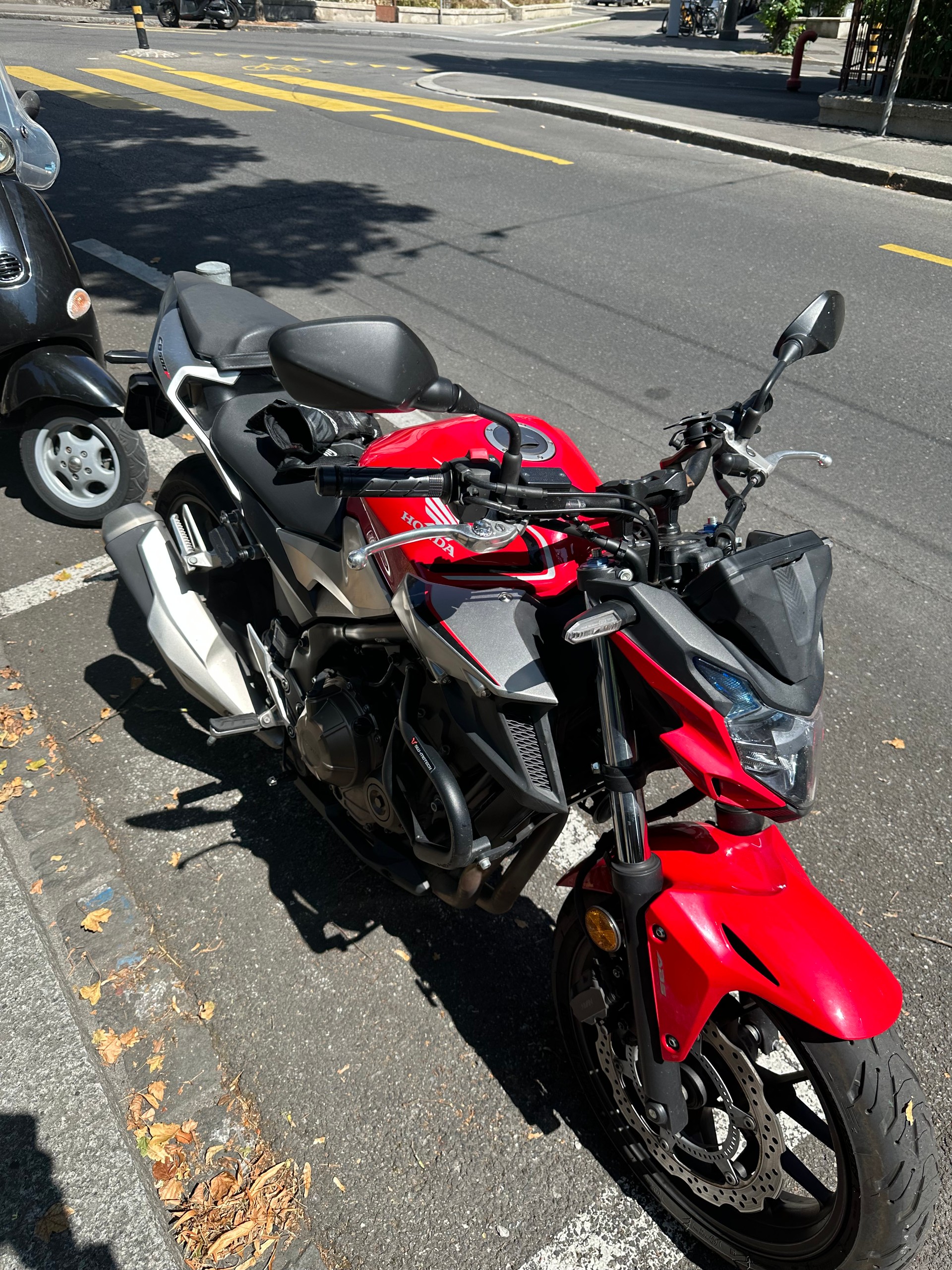 HONDA CB 500 F ABS-image-1