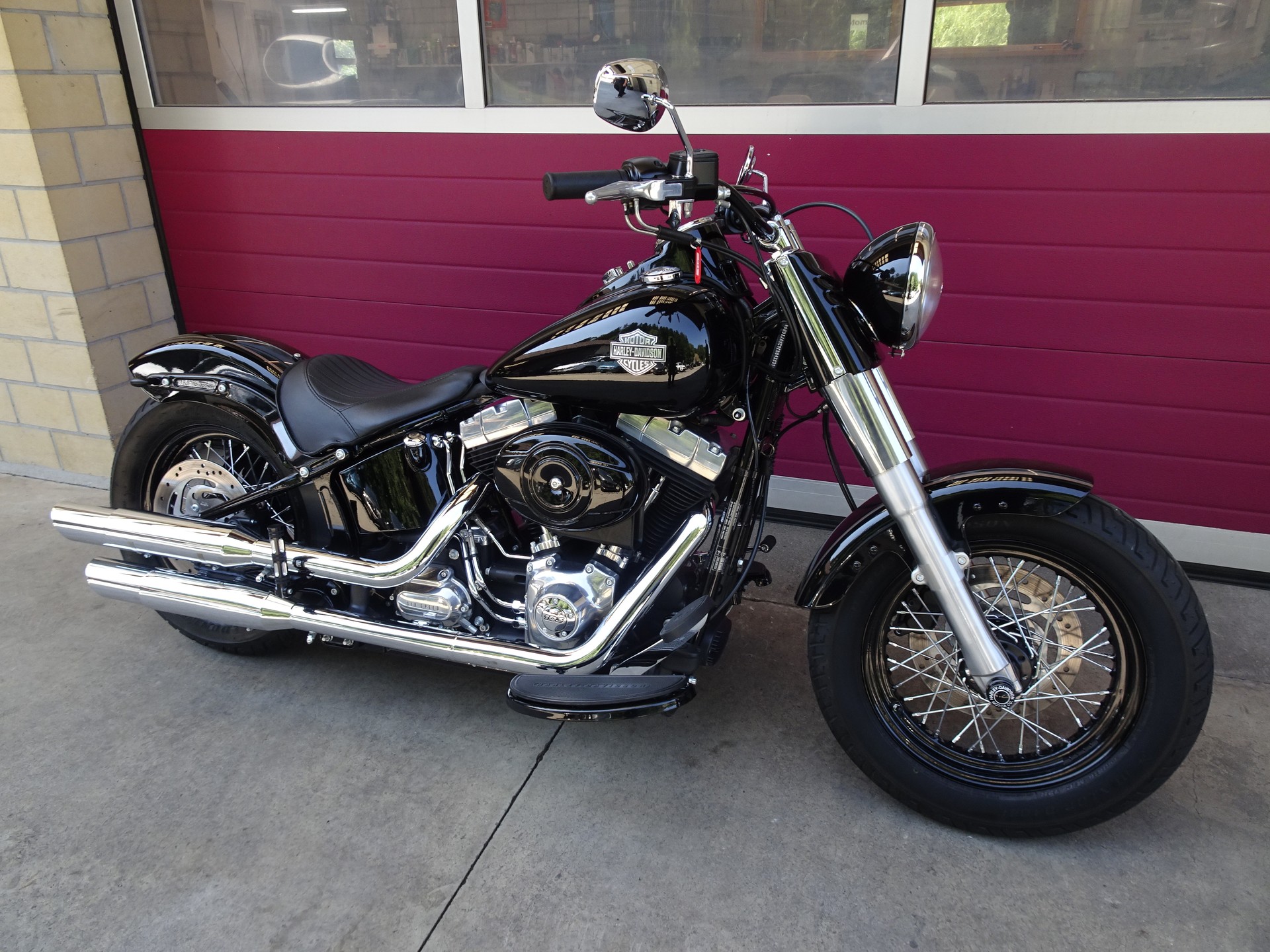 HARLEY-DAVIDSON FLS Softail Slim ABS-showroom-element-2