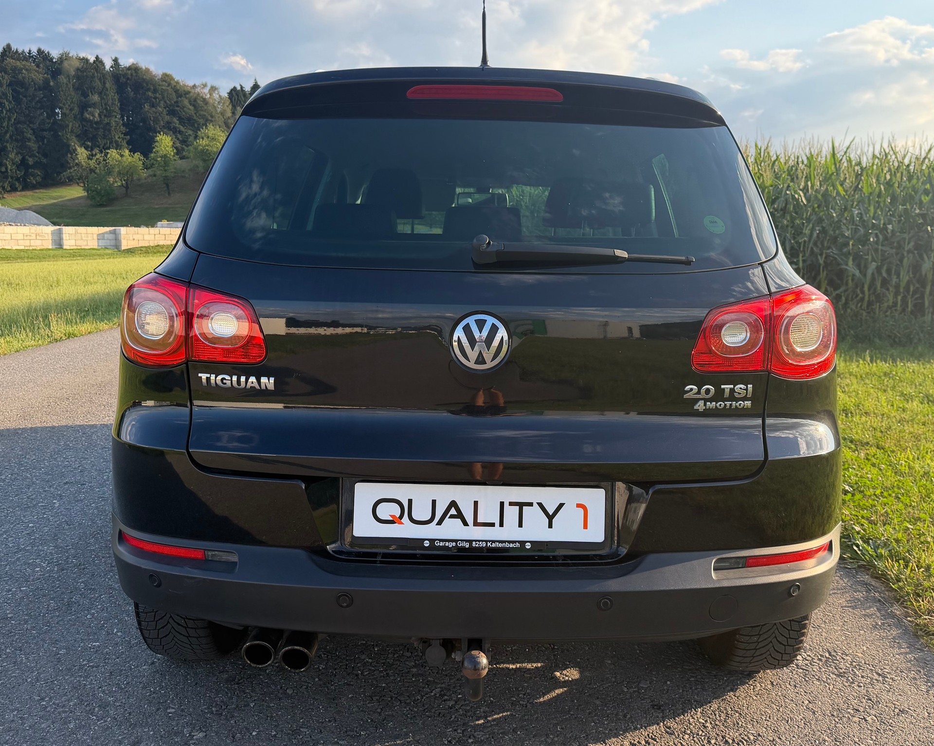 VW Tiguan 2.0 TSI Team-image-4