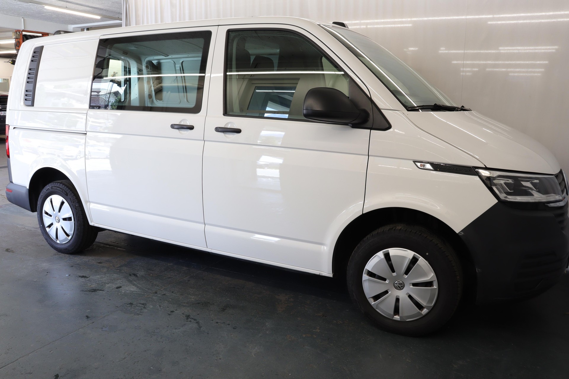 VW T6.1 Kaw. 3000 2.0 TDI 150 4motion-image-11