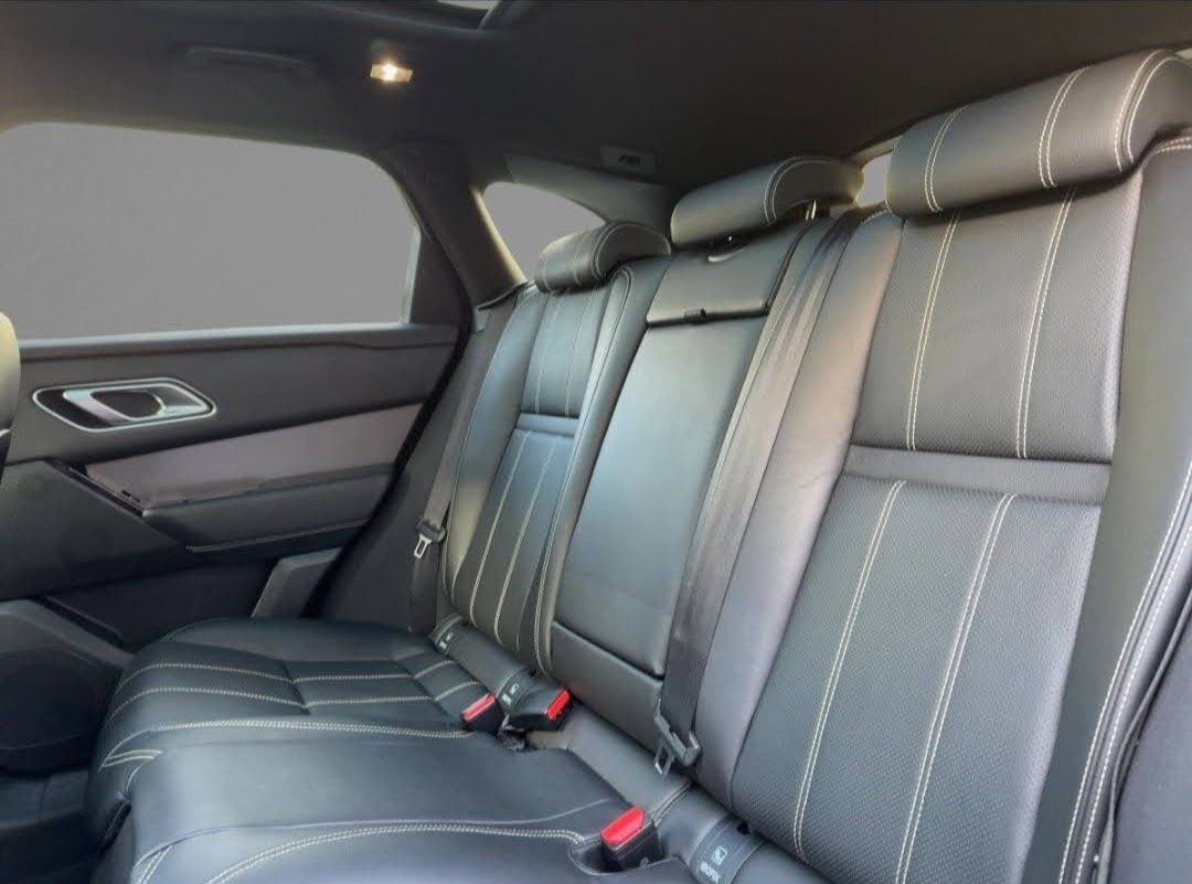 LAND ROVER 2.0 D 240 S-image-4