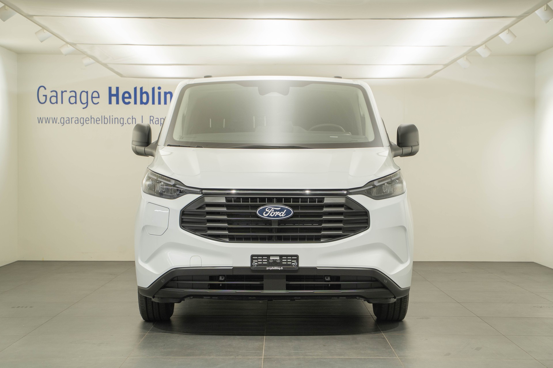 FORD Transit C Van 320 L1 2.5 Duratec 233 Trend PHEV-image-1