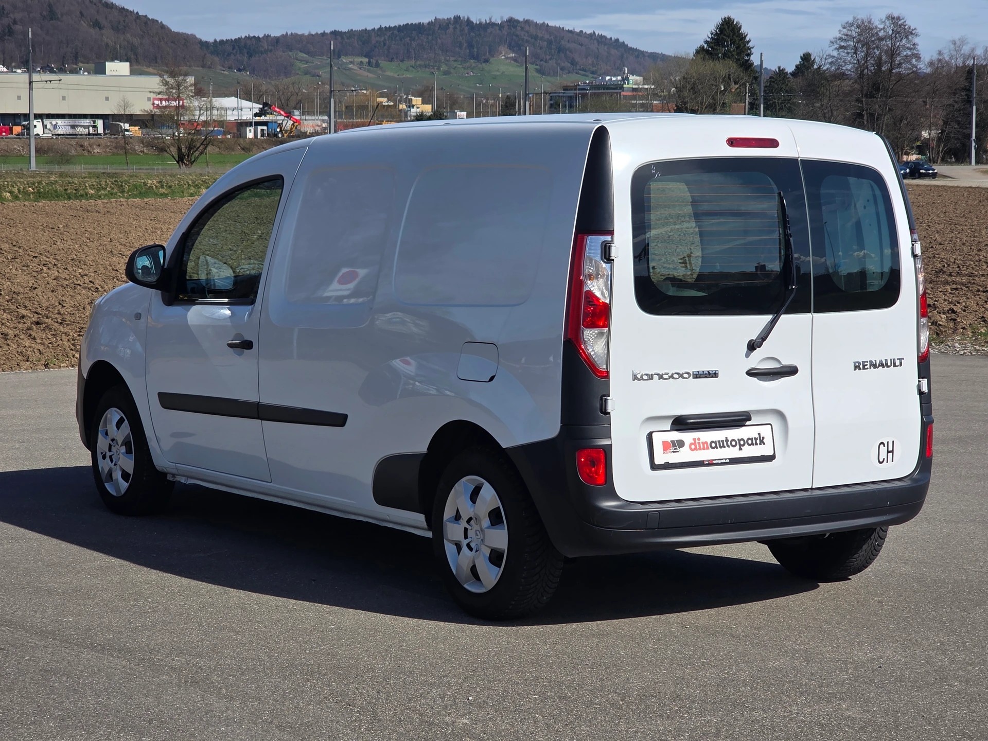 RENAULT Kangoo Maxi dCi 95 ENERGY Business 2 Pl./2 pl. * Ab MFK *-showroom-element-3