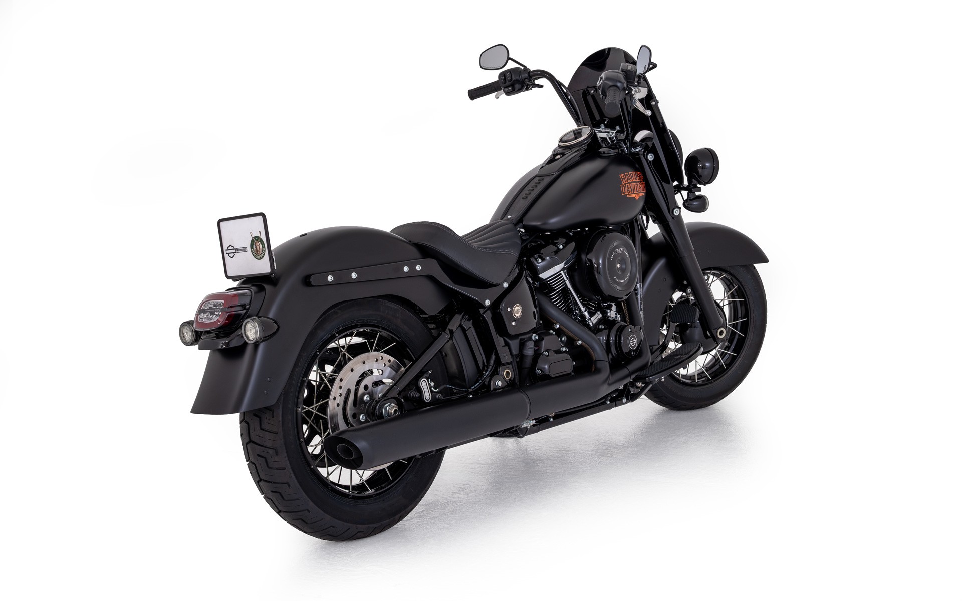 HARLEY-DAVIDSON FLHC Heritage Classic 117ci-showroom-element-2