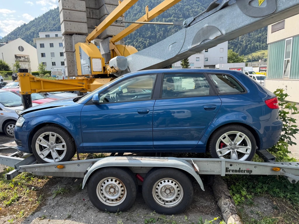 AUDI A3 Sportback 1.8 TFSI Ambiente quattro-image-1