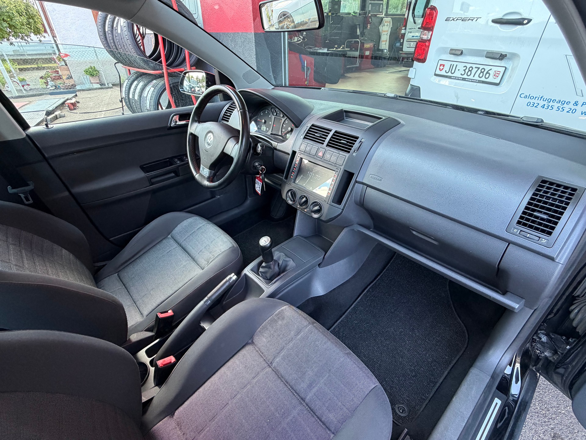 VW Polo 1.9 TDI Goal-image-11