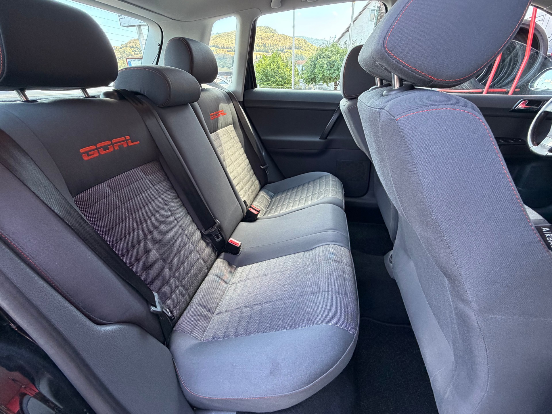 VW Polo 1.9 TDI Goal-image-10