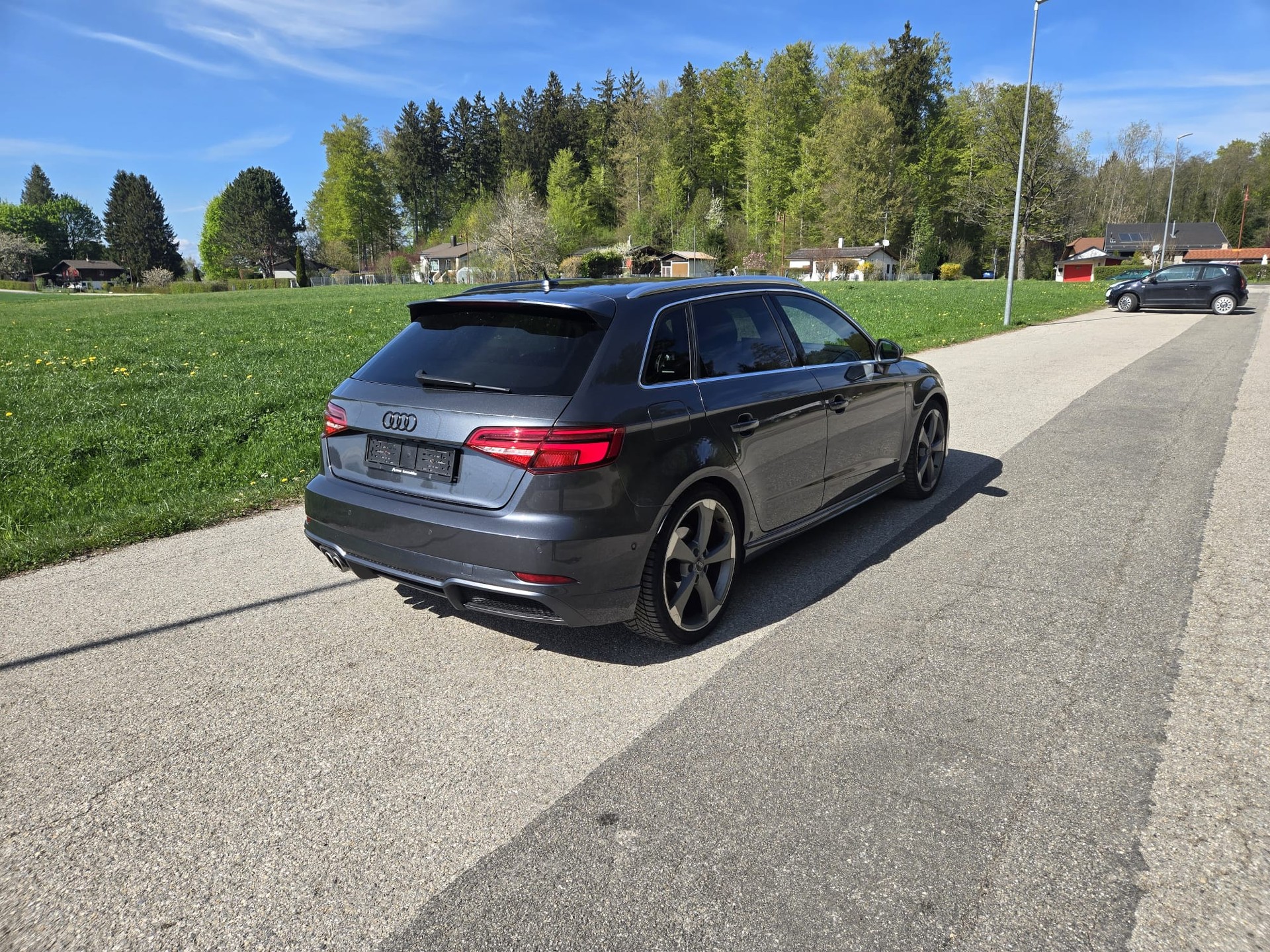 AUDI A3 Sportback 1.5 TFSI S-tronic Sport-image-3