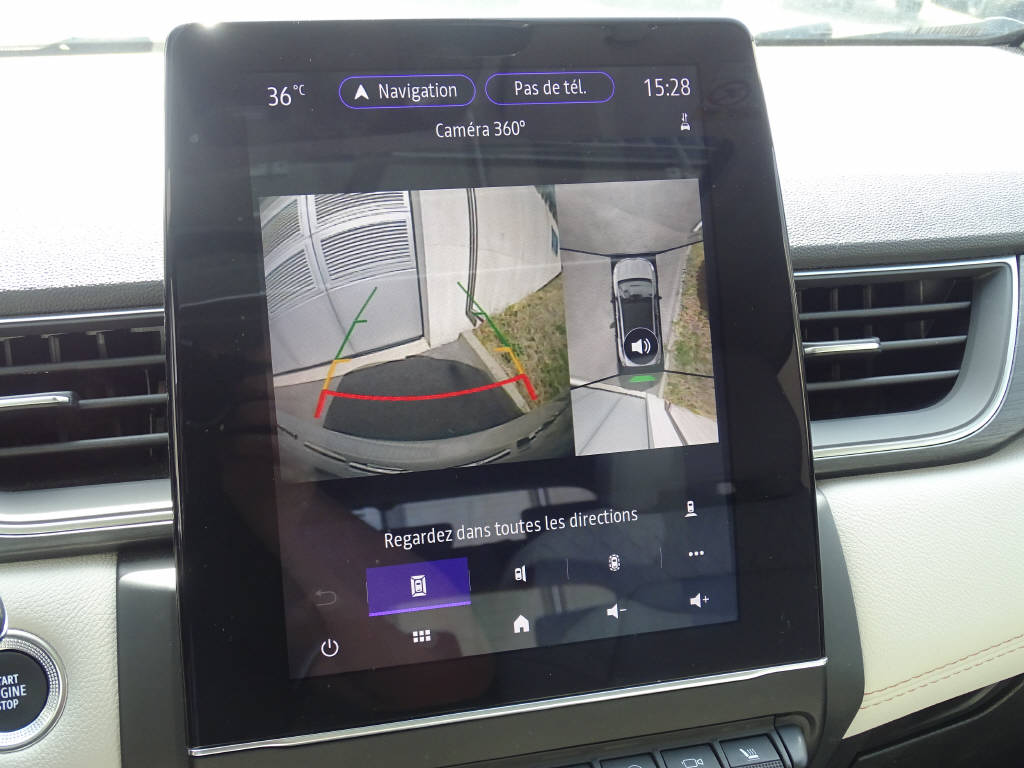 RENAULT Captur 1.6 E-Tech Plug-in Initial Paris-image-11