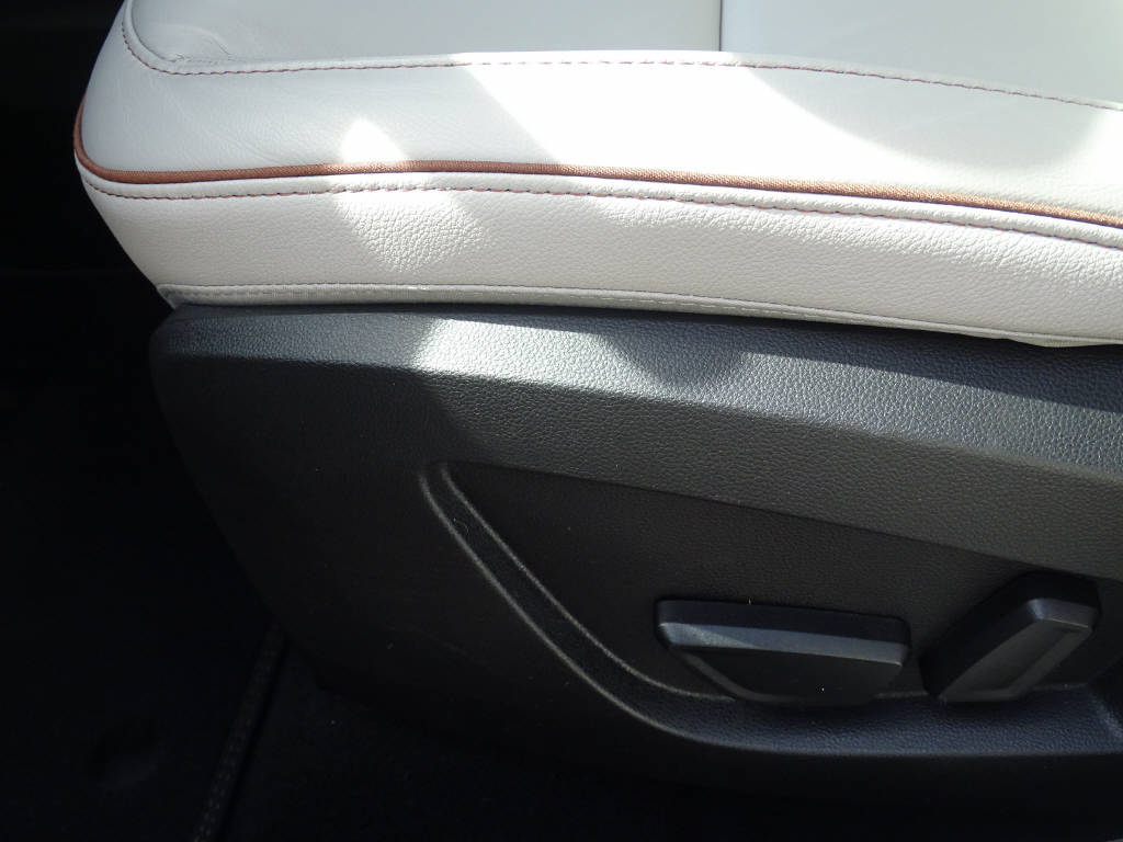 RENAULT Captur 1.6 E-Tech Plug-in Initial Paris-image-5