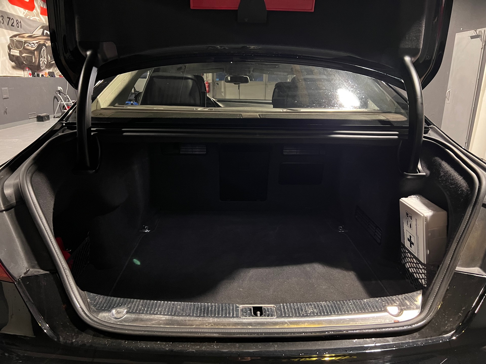 AUDI A8 L 3.0 TDI quattro tiptronic-image-4