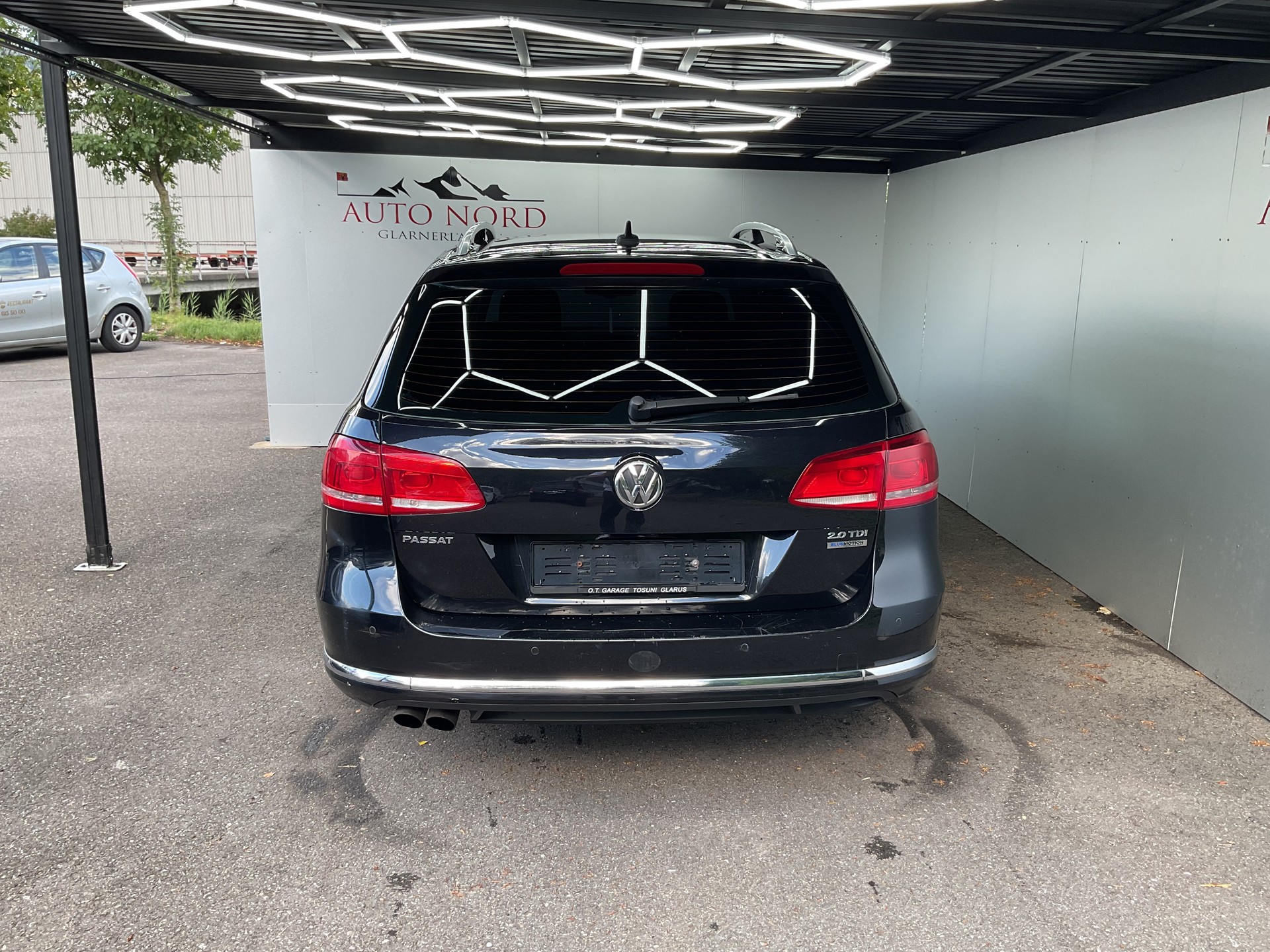 VW Passat Variant 2.0 TDI BMT Highline DSG-image-4