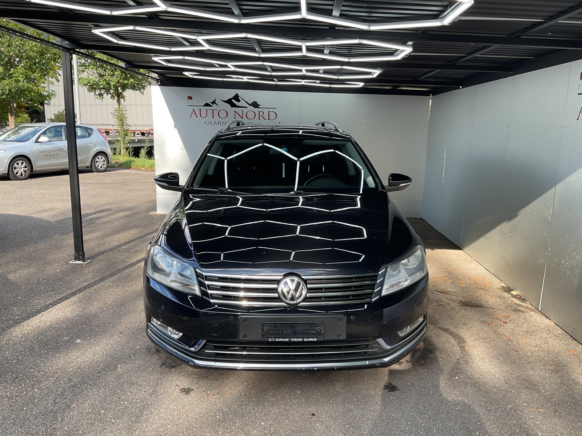 VW Passat Variant 2.0 TDI BMT Highline DSG-image-1