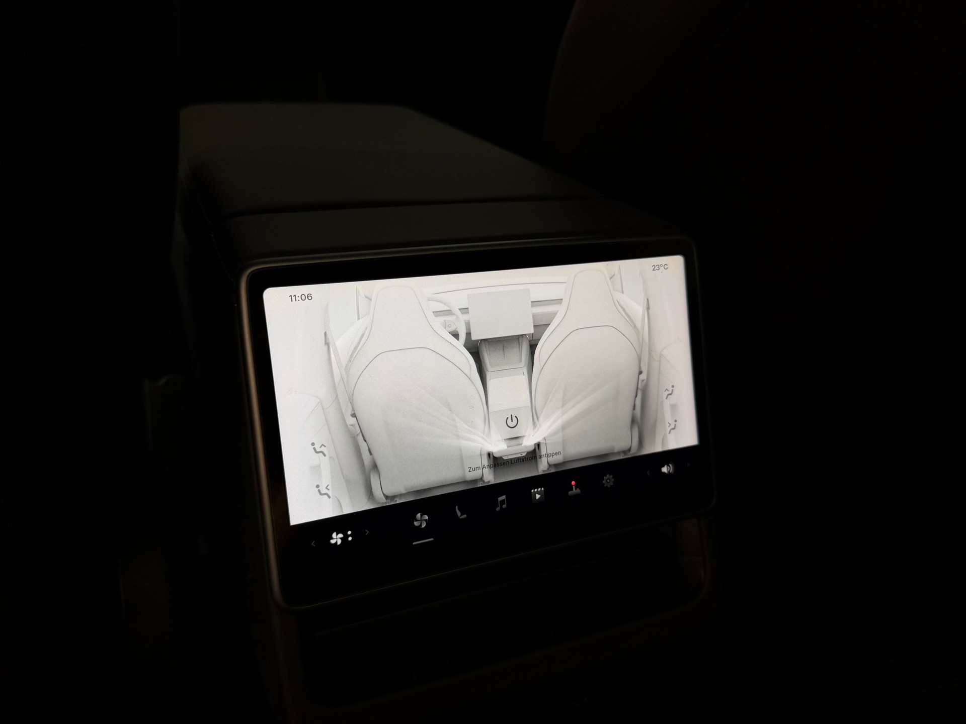 TESLA Model Y Performance AHK-image-16