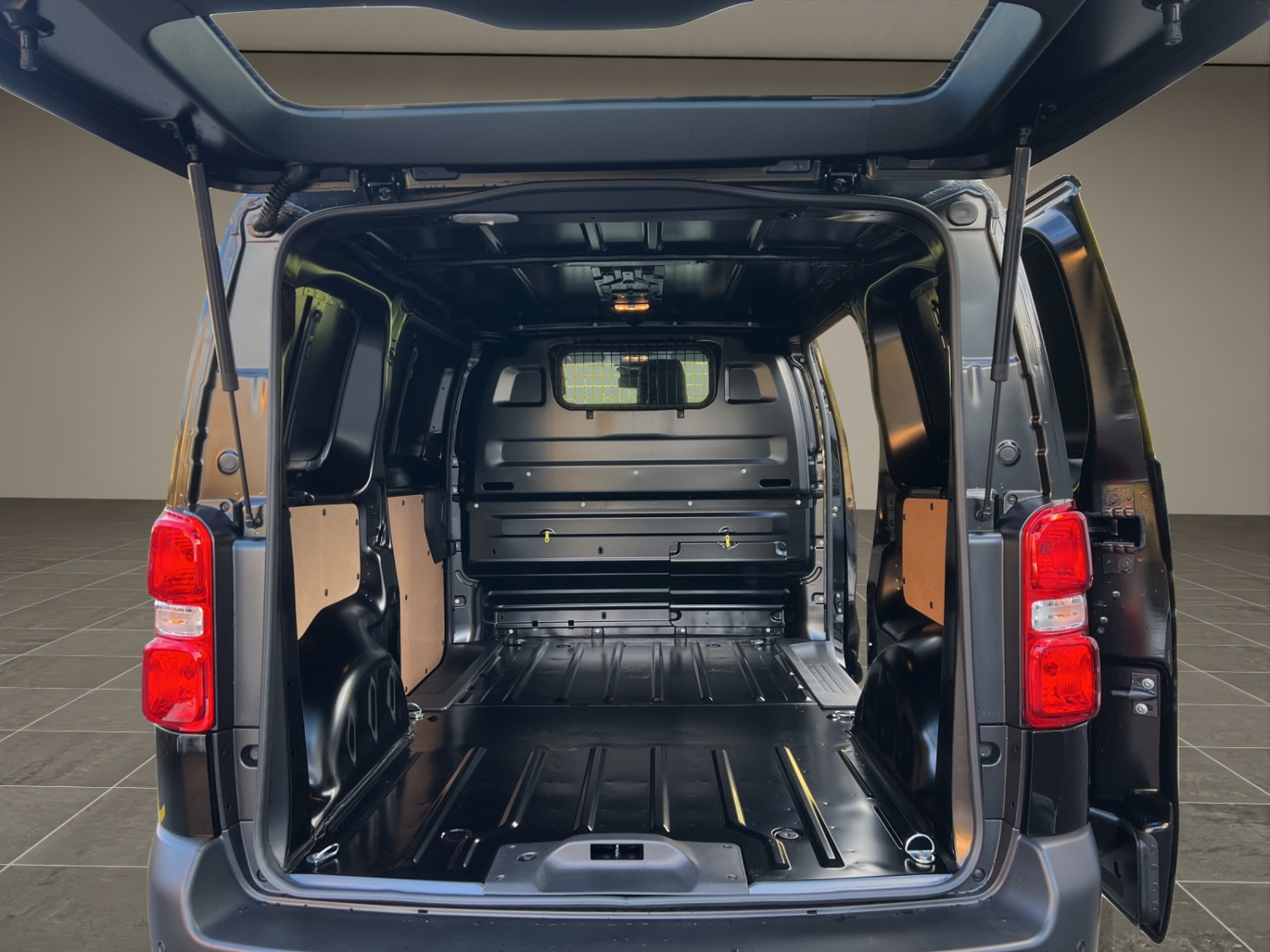 TOYOTA PROACE Van L1 2.2 D Advanced-image-16