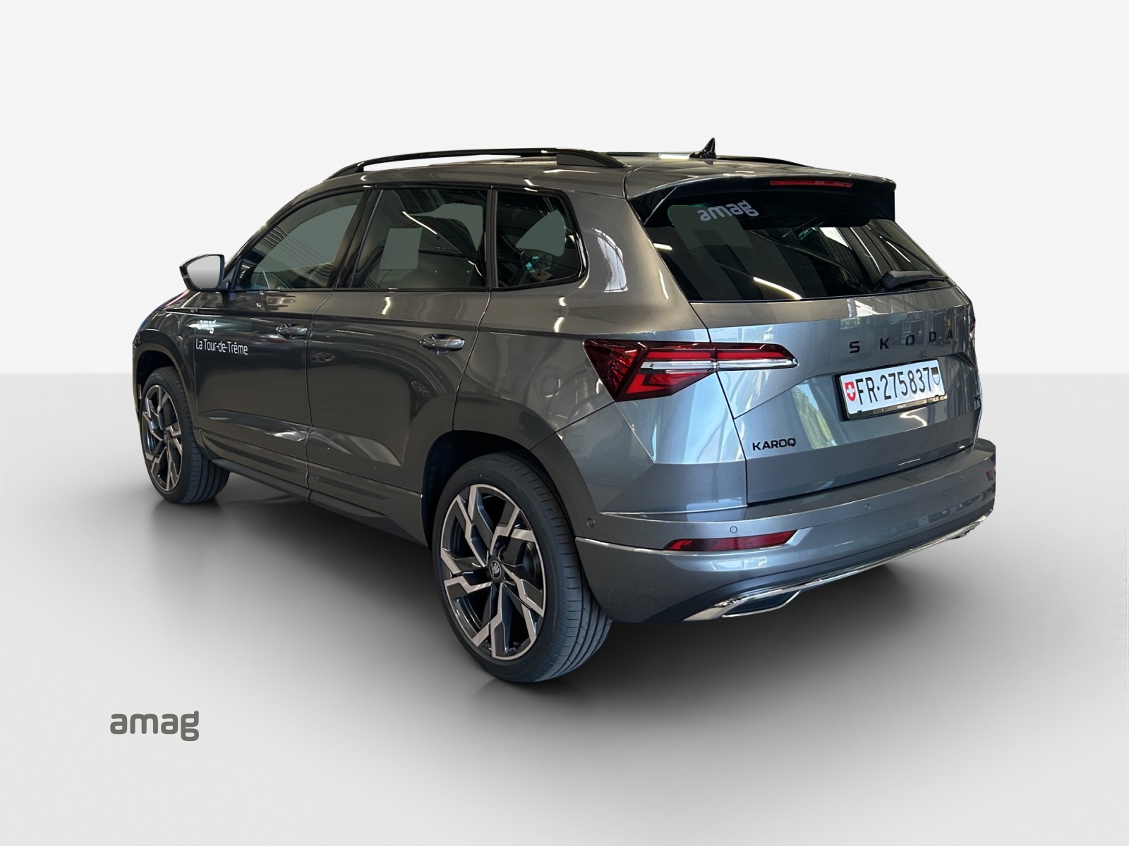 SKODA Karoq 2.0 TSI SportLine 4x4 DSG-image-2